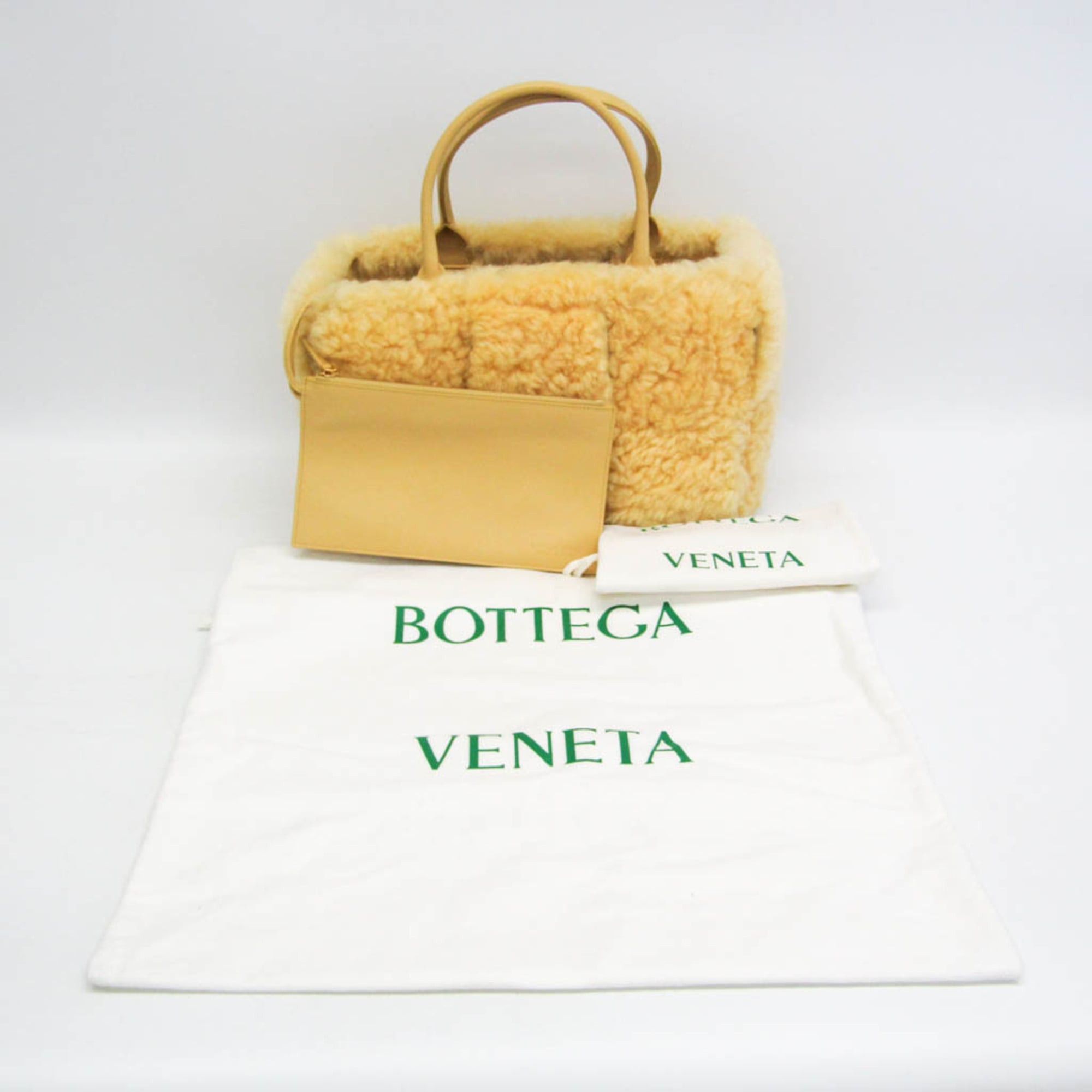 Bottega Veneta Bottega Veneta Intrecciato Arco Tote Bag Women,Men Fur,Leather Tote Bag Yellow Size ONE SIZE - 2 Thumbnail