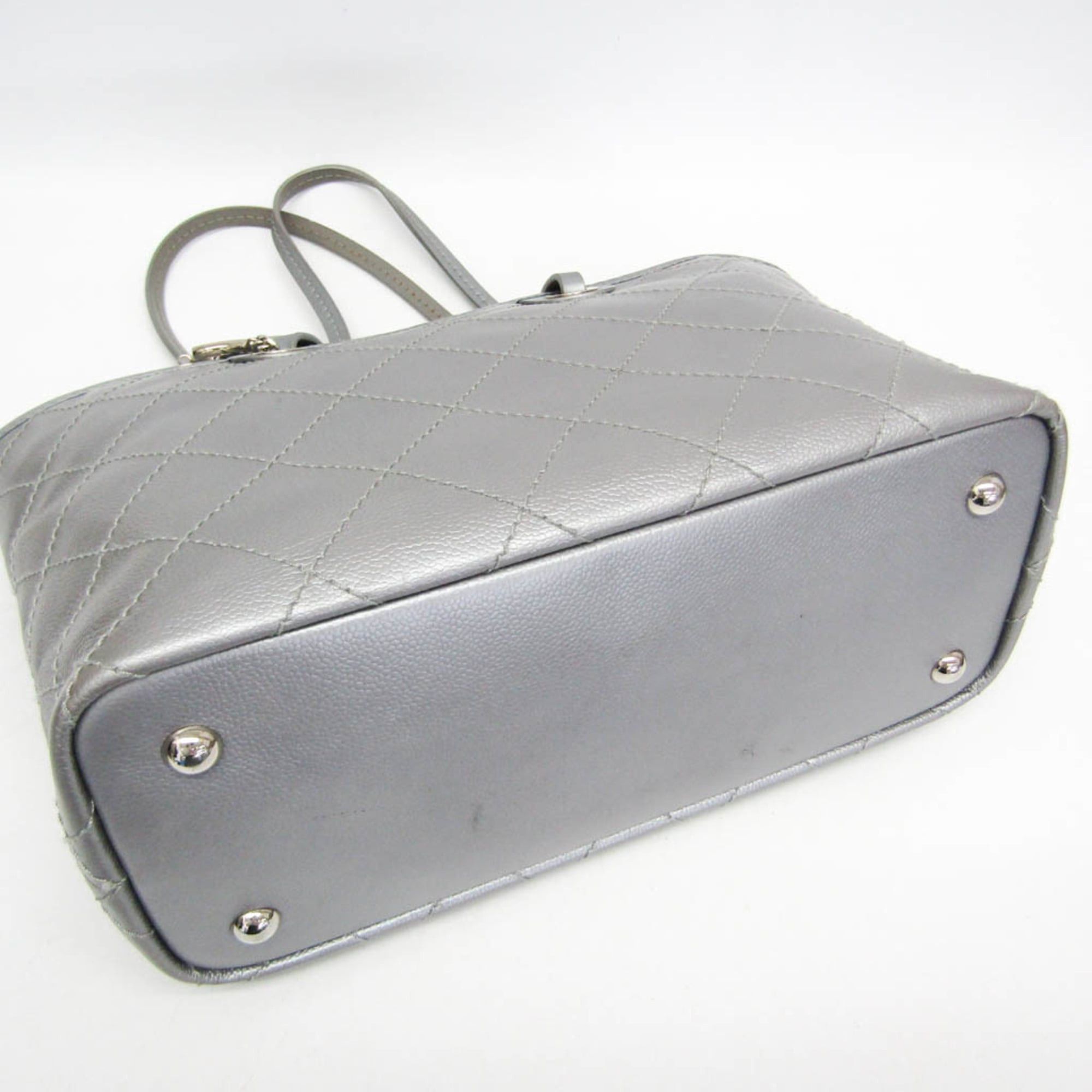Chanel Chanel On The Road A92212 Women's Grained Calfskin Tote Bag Silver Size ONE SIZE - 4 Thumbnail