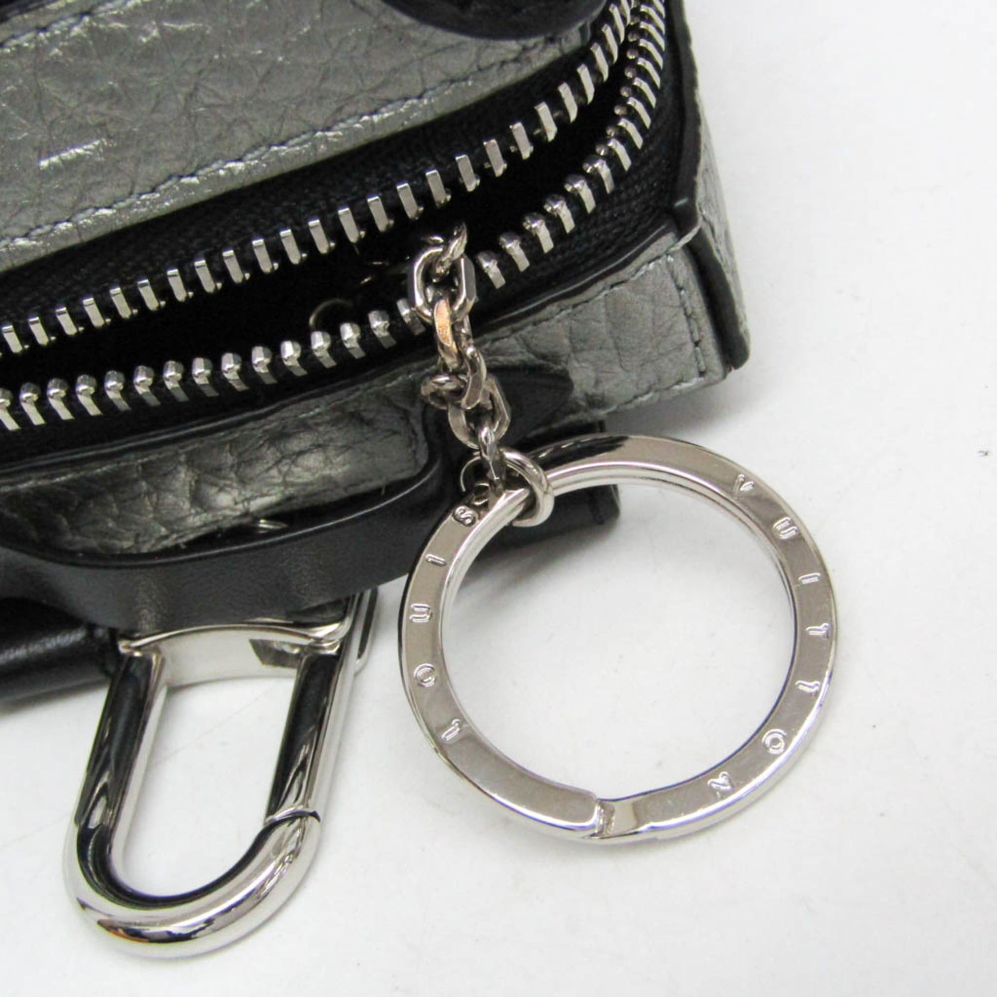 Louis Vuitton Louis Vuitton Leather Handbag Charm Silver,Black Pochette Soft Trunk Backpack M01392 Size ONE SIZE - 9 Thumbnail