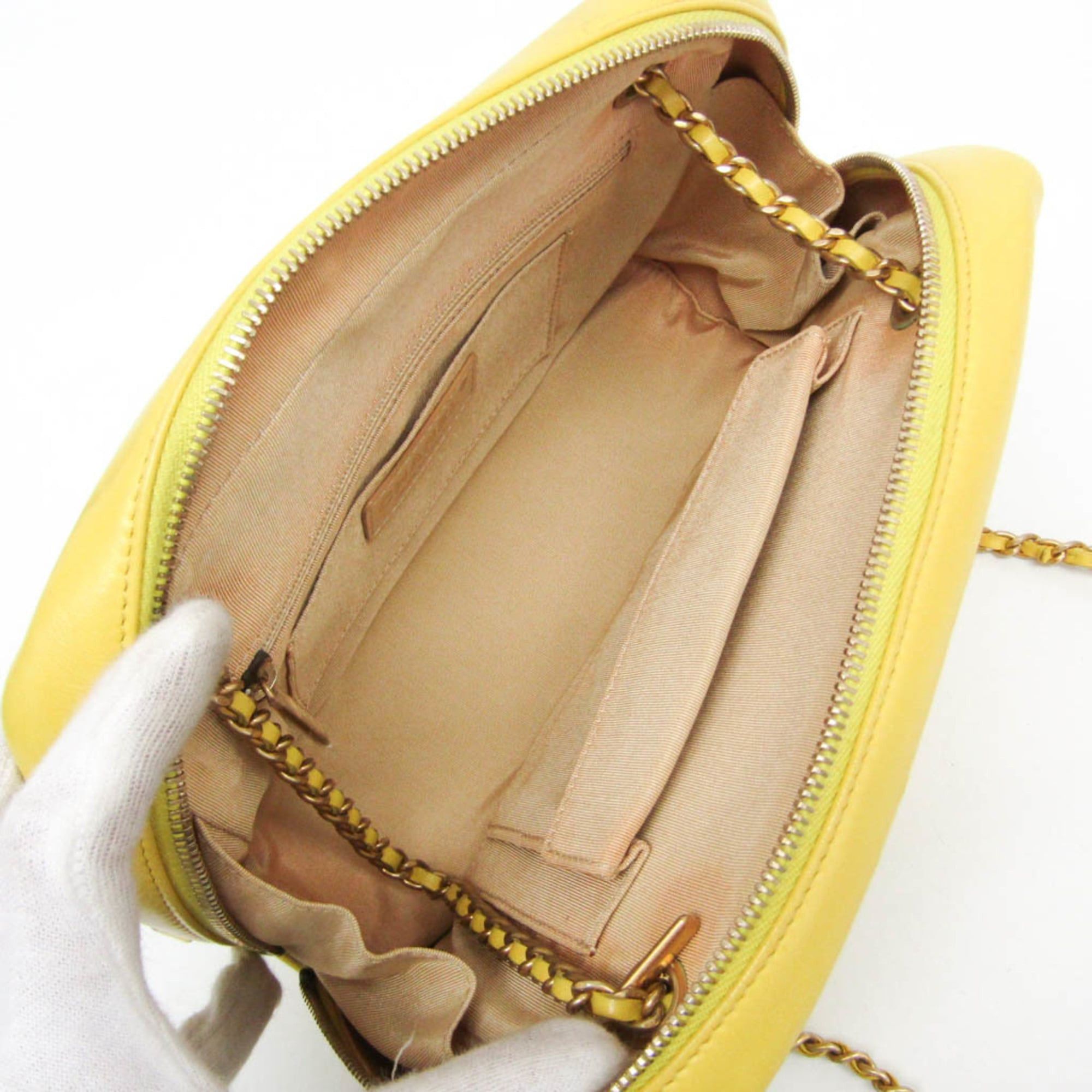 Chanel Chanel Chevron V-stitch Women's Leather,Cotton Shoulder Bag Yellow Size ONE SIZE - 4 Thumbnail