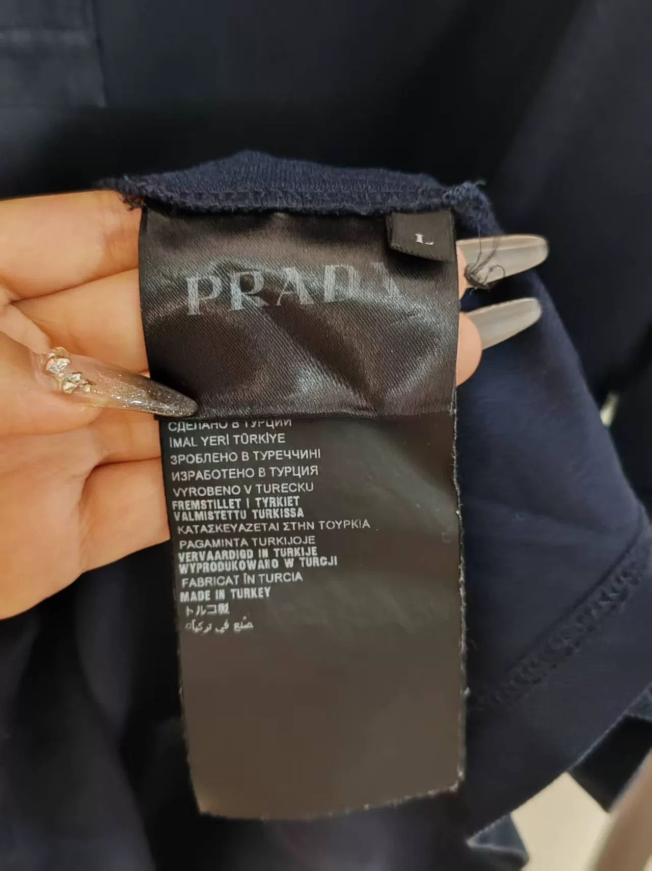 Prada Prada Triangle Logo Short Sleeve Shirt Size US M / EU 48-50 / 2 - 4 Thumbnail