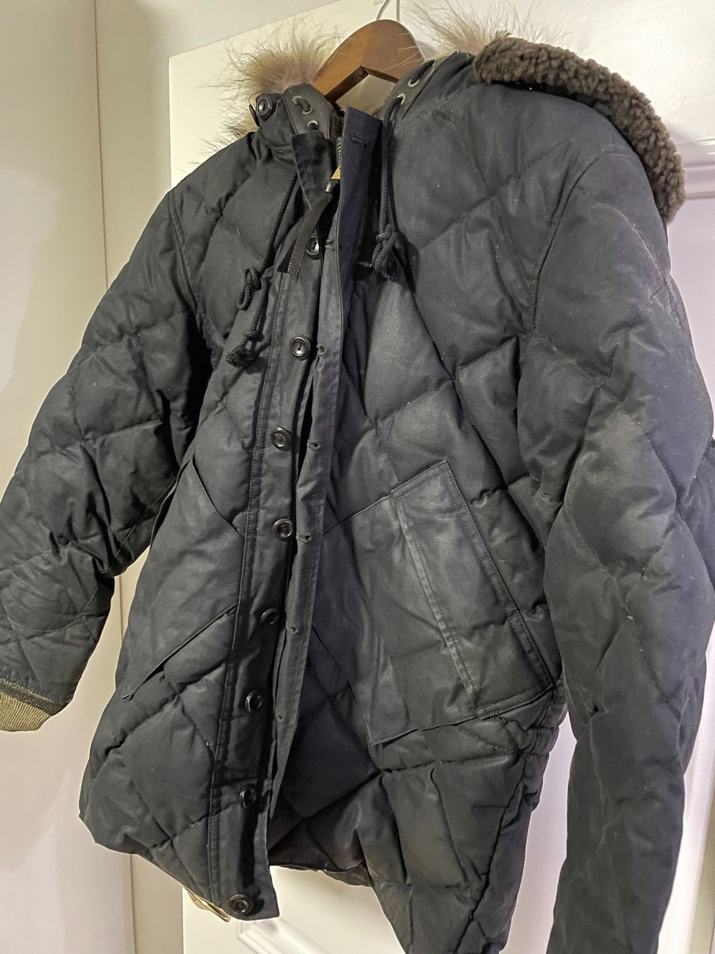 Old Joe Old Joe Wolf Fur Down Jacket Size US M / EU 48-50 / 2 - 3 Thumbnail