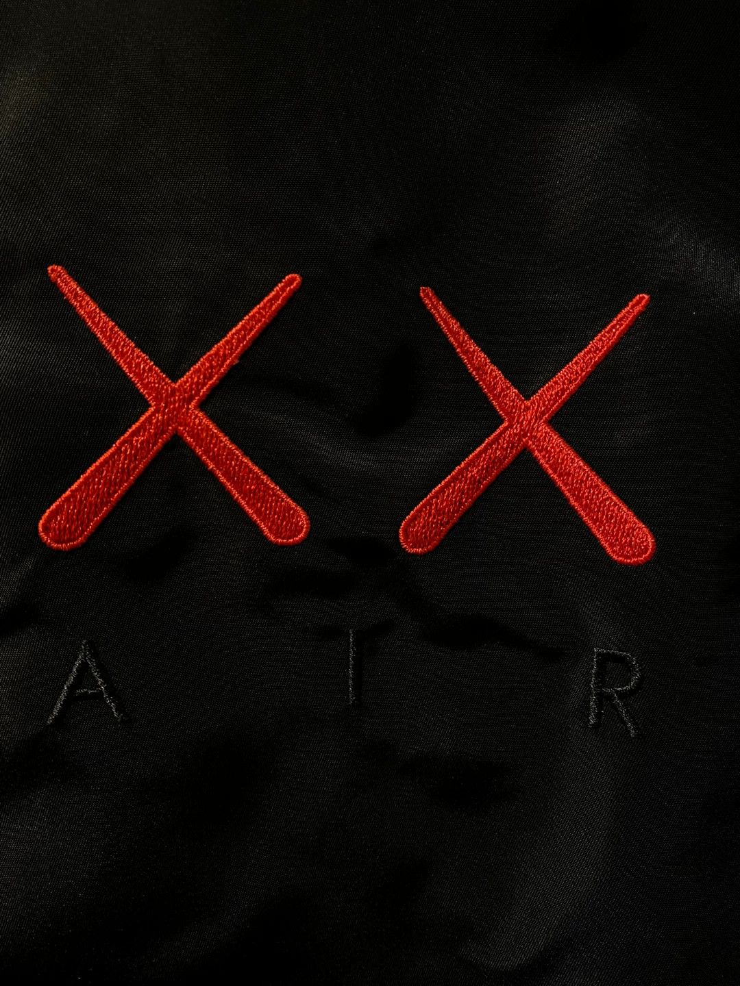Jordan Brand KAWS X AIR JORDAN 4 COACH JKT Size US XXL / EU 58 / 5 - 2 Thumbnail