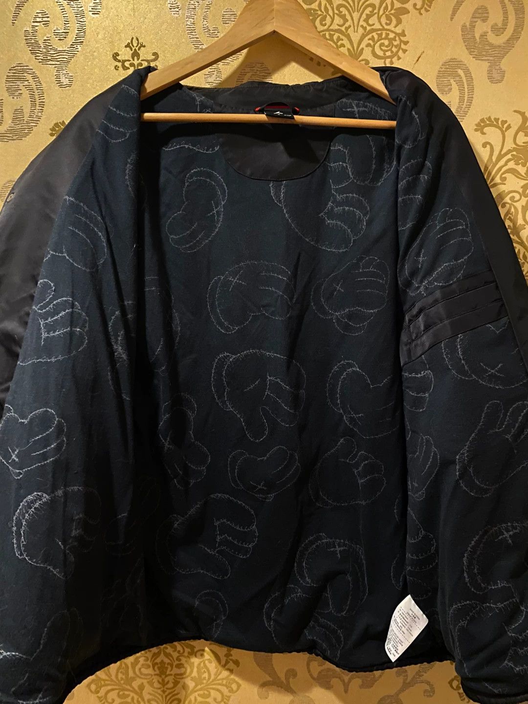 Jordan Brand KAWS X AIR JORDAN 4 COACH JKT Size US XXL / EU 58 / 5 - 7 Thumbnail