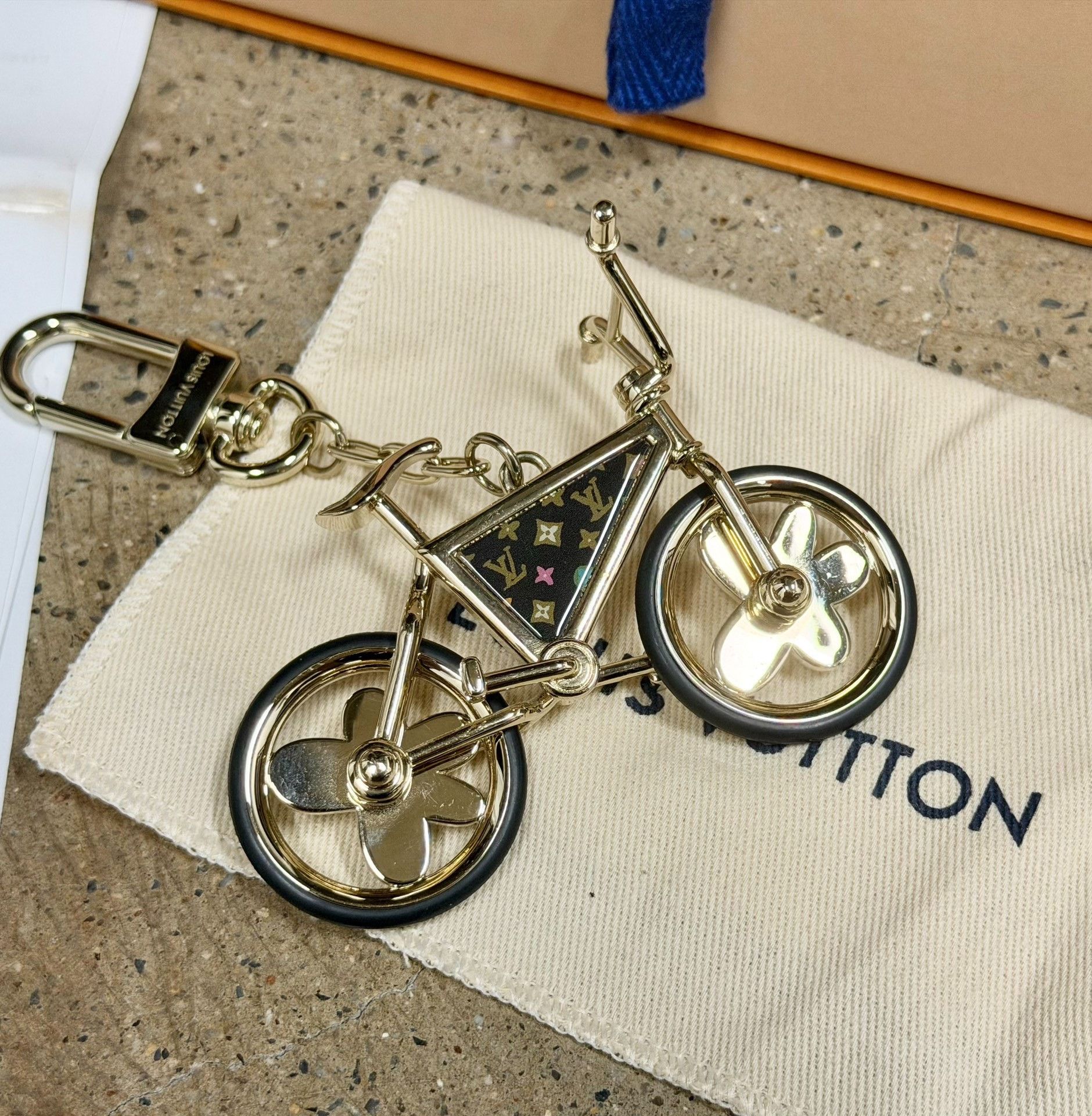 Pharrell LV x Tyler Limited Bicycle Keychain Size ONE SIZE - 6 Thumbnail