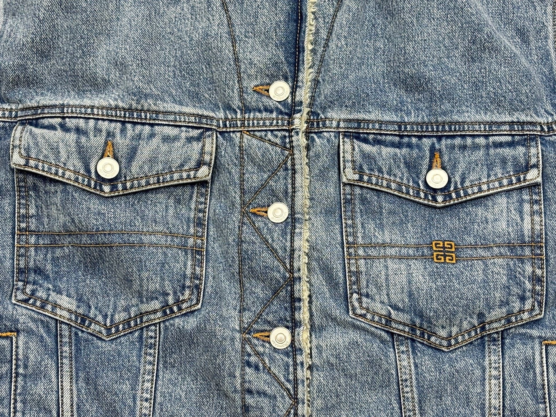 Givenchy Givenchy Oversized Single-Breasted Denim Jacket Size US S / EU 44-46 / 1 - 7 Thumbnail
