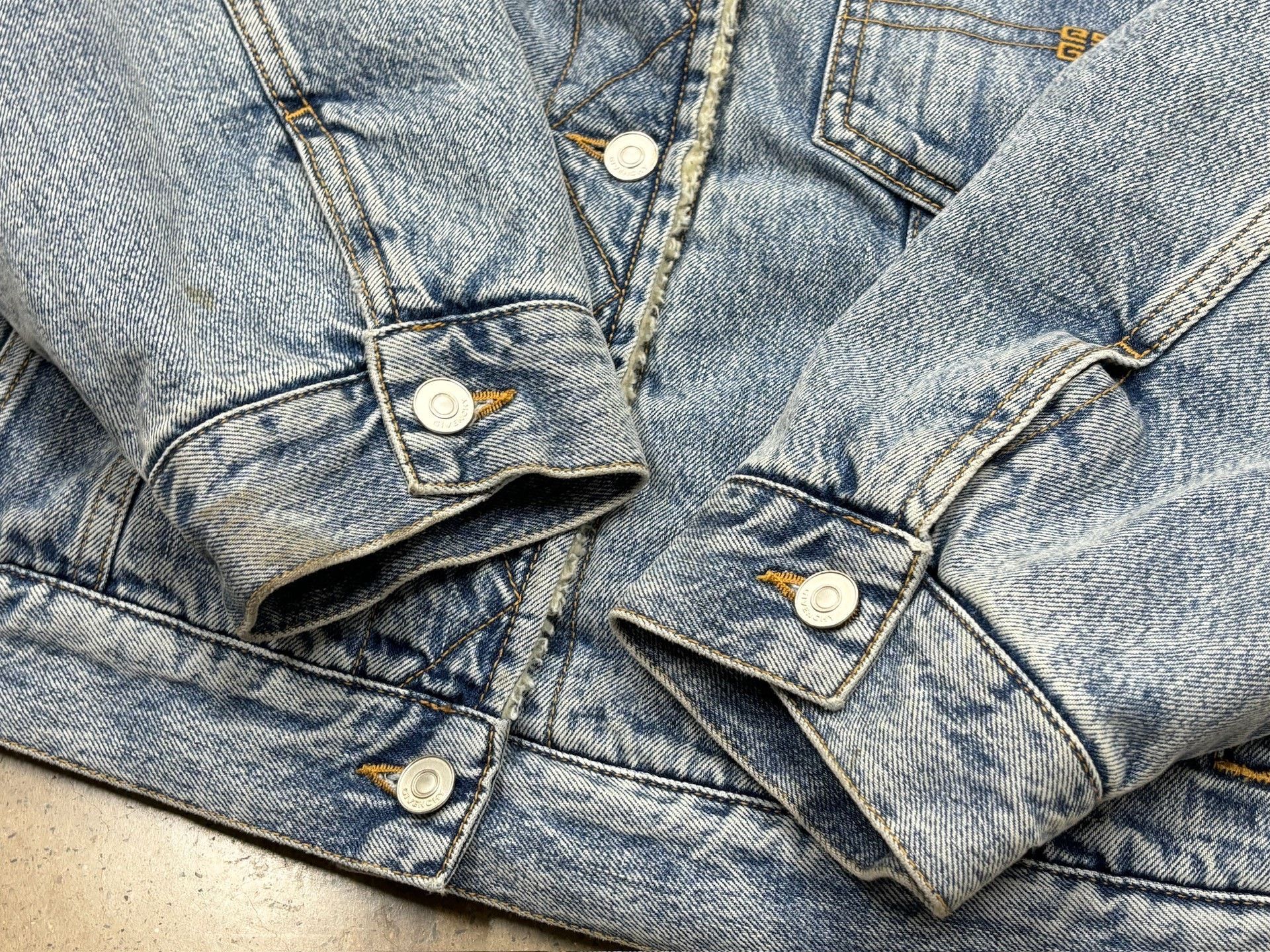 Givenchy Givenchy Oversized Single-Breasted Denim Jacket Size US S / EU 44-46 / 1 - 6 Thumbnail