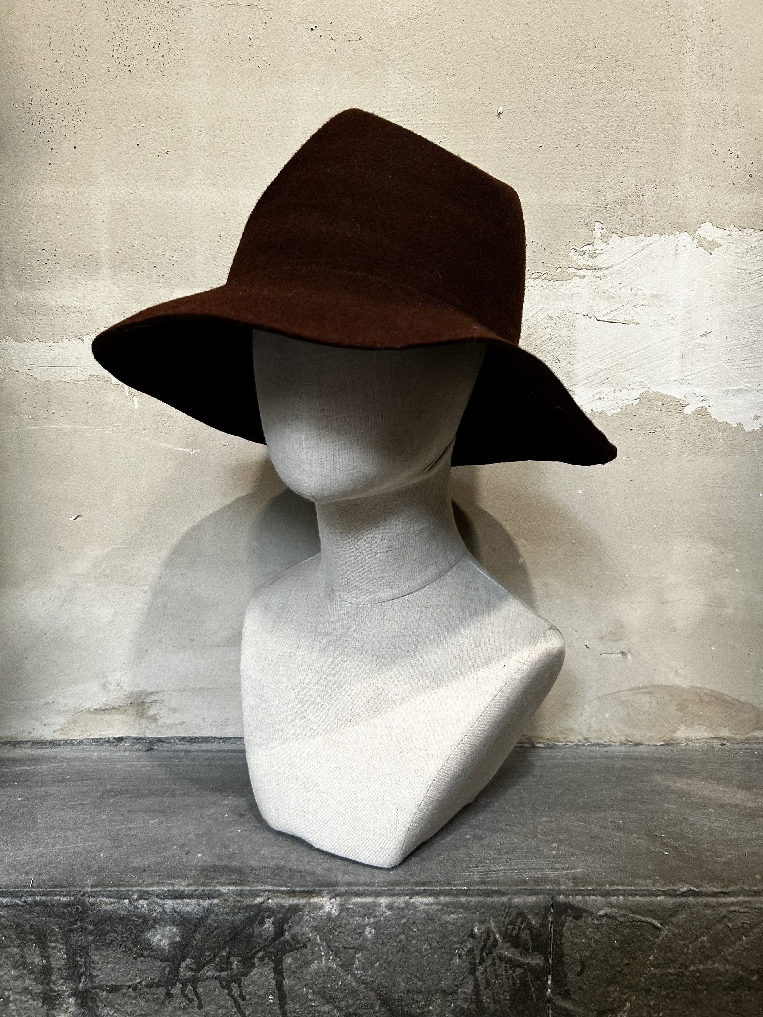 Number (N)ine Number (N)ine 2007 SS Runway Wool Hat Size ONE SIZE - 4 Thumbnail