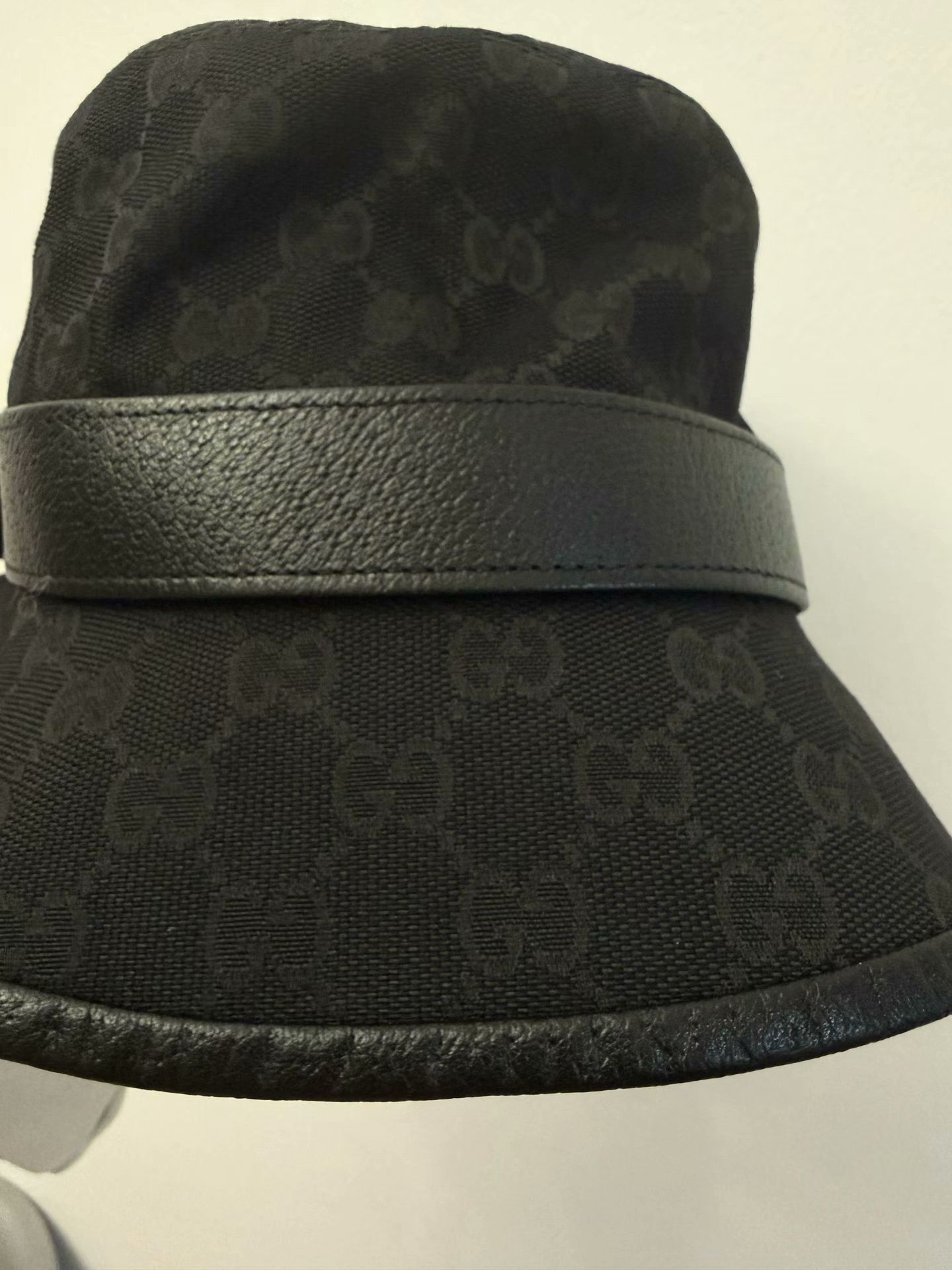 Gucci Gucci Classic Monogram Bucket Hat S Size ONE SIZE - 9 Thumbnail