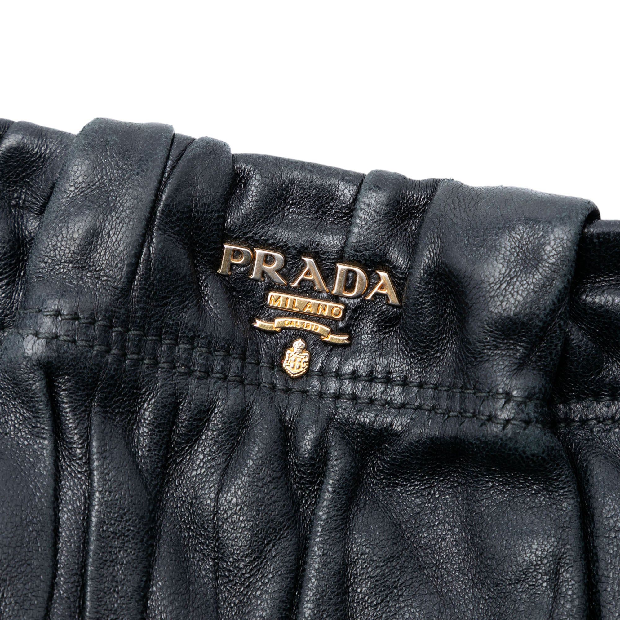 Prada Nappa Gaufre Wristlet Clutch Size ONE SIZE - 5 Thumbnail