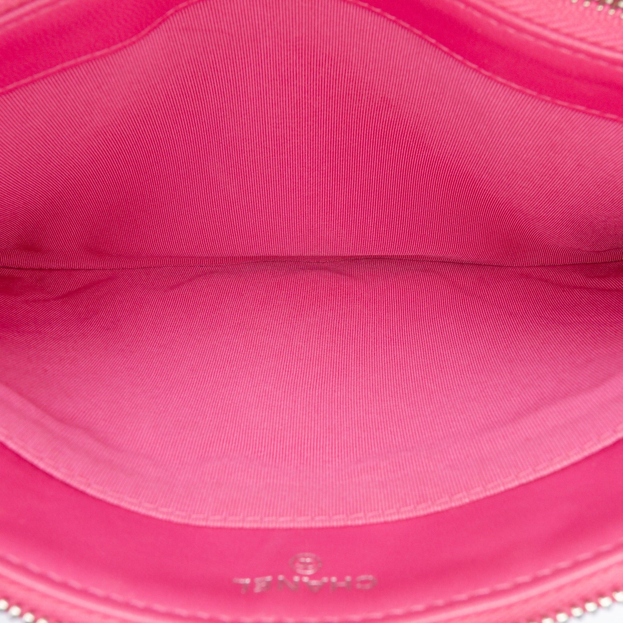 Chanel Quilted Caviar CC Enamel Double Zip Clutch Size ONE SIZE - 5 Thumbnail