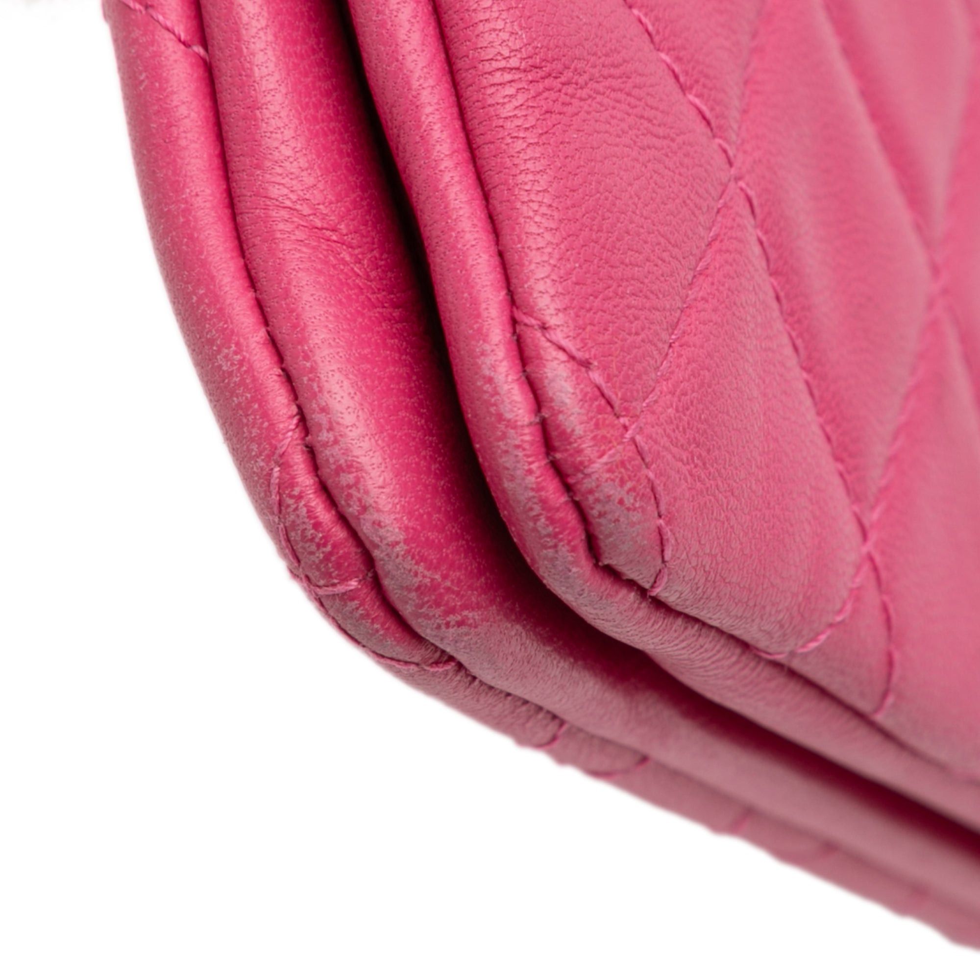 Chanel Quilted Caviar CC Enamel Double Zip Clutch Size ONE SIZE - 11 Thumbnail