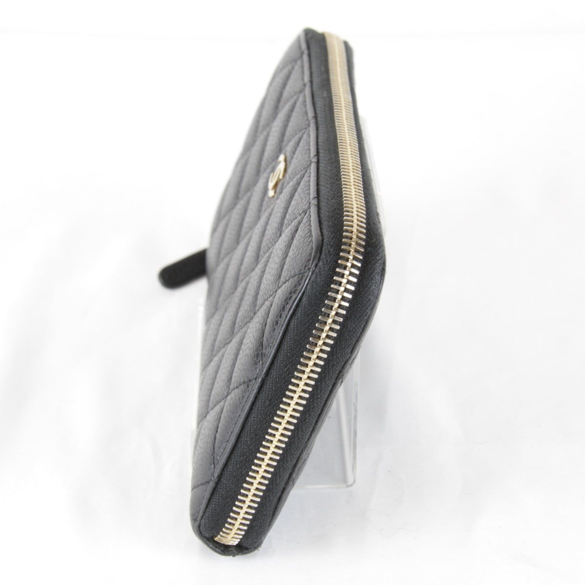 Chanel CHANEL Matelasse Caviar Leather Round Zip Long Wallet in Black Grained Calfskin for Women Size ONE SIZE - 3 Thumbnail
