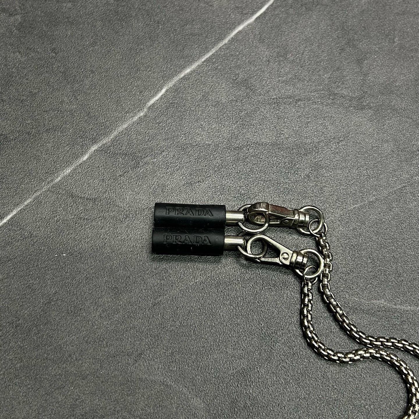 Prada Prada Metal Triangle Logo Headphone Chain Size ONE SIZE - 4 Thumbnail