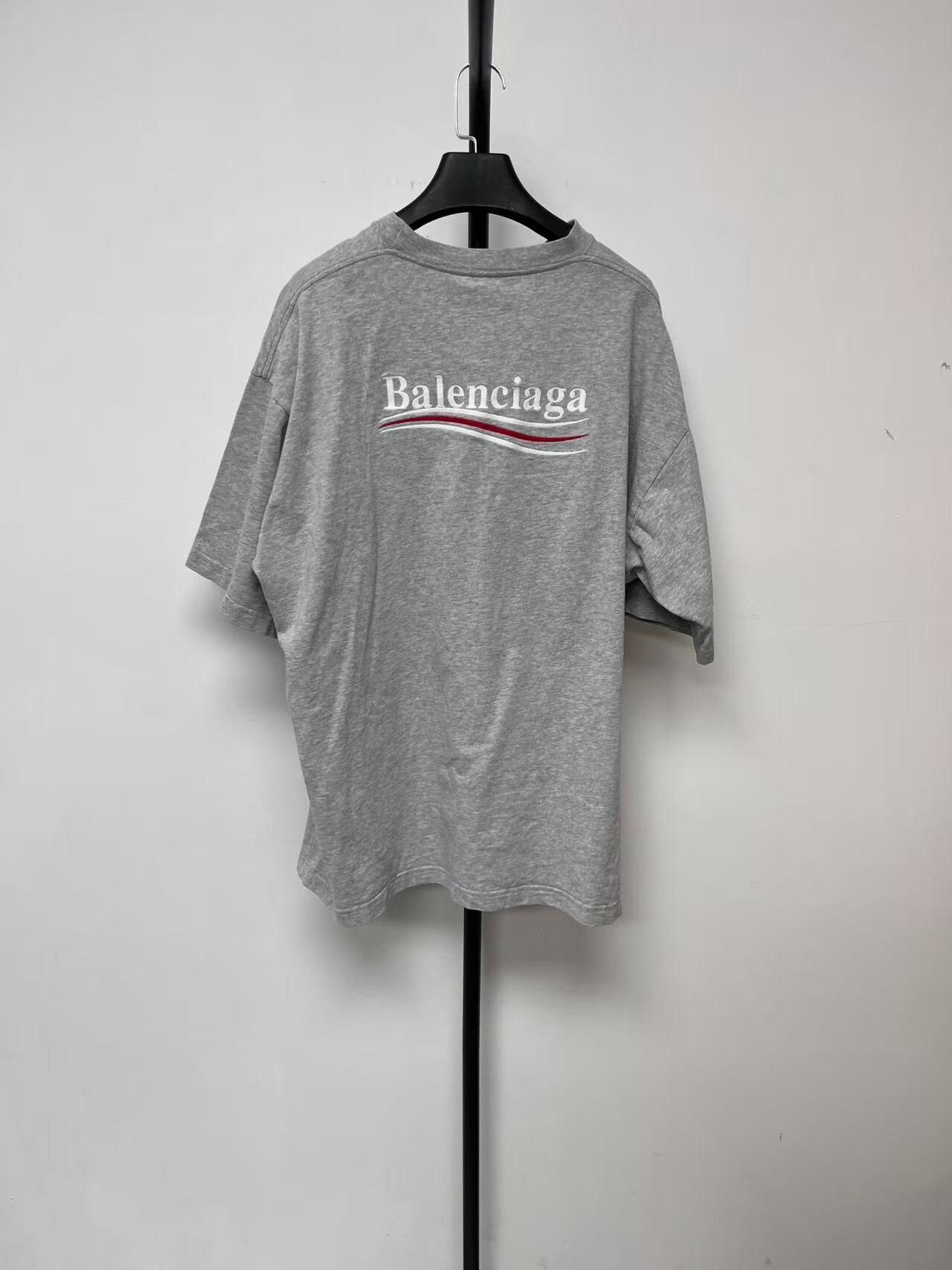 Balenciaga Balenciaga Logo Print Unisex Short Sleeve T-Shirt Size US L / EU 52-54 / 3 - 2 Thumbnail