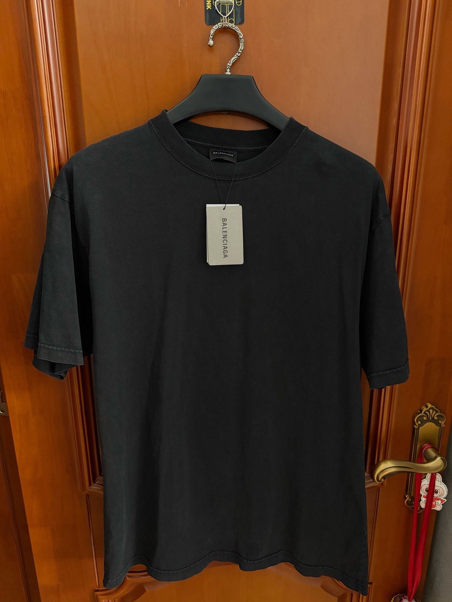 Balenciaga Balenciaga Rhinestone Logo Back Short Sleeve T-shirt Size XS / US 0-2 / IT 36-38 - 2 Thumbnail