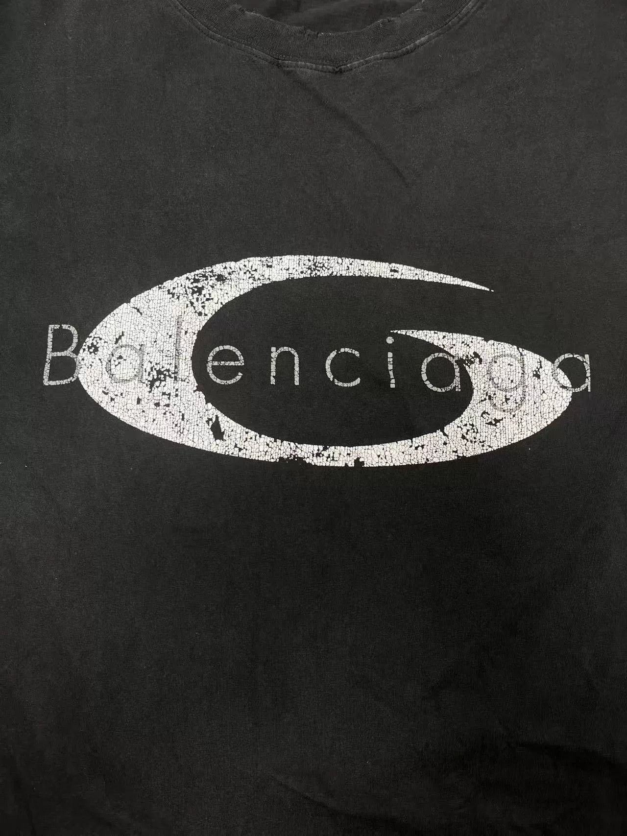 Balenciaga Balenciaga Logo Oversized Crewneck Short-Sleeve T-Shirt Size US L / EU 52-54 / 3 - 3 Thumbnail