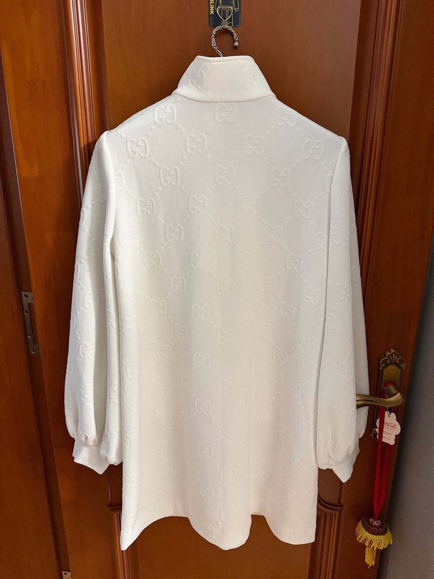 Gucci Gucci White Logo Embroidered Long-Sleeve Dress Size M / US 6-8 / IT 42-44 - 2 Thumbnail
