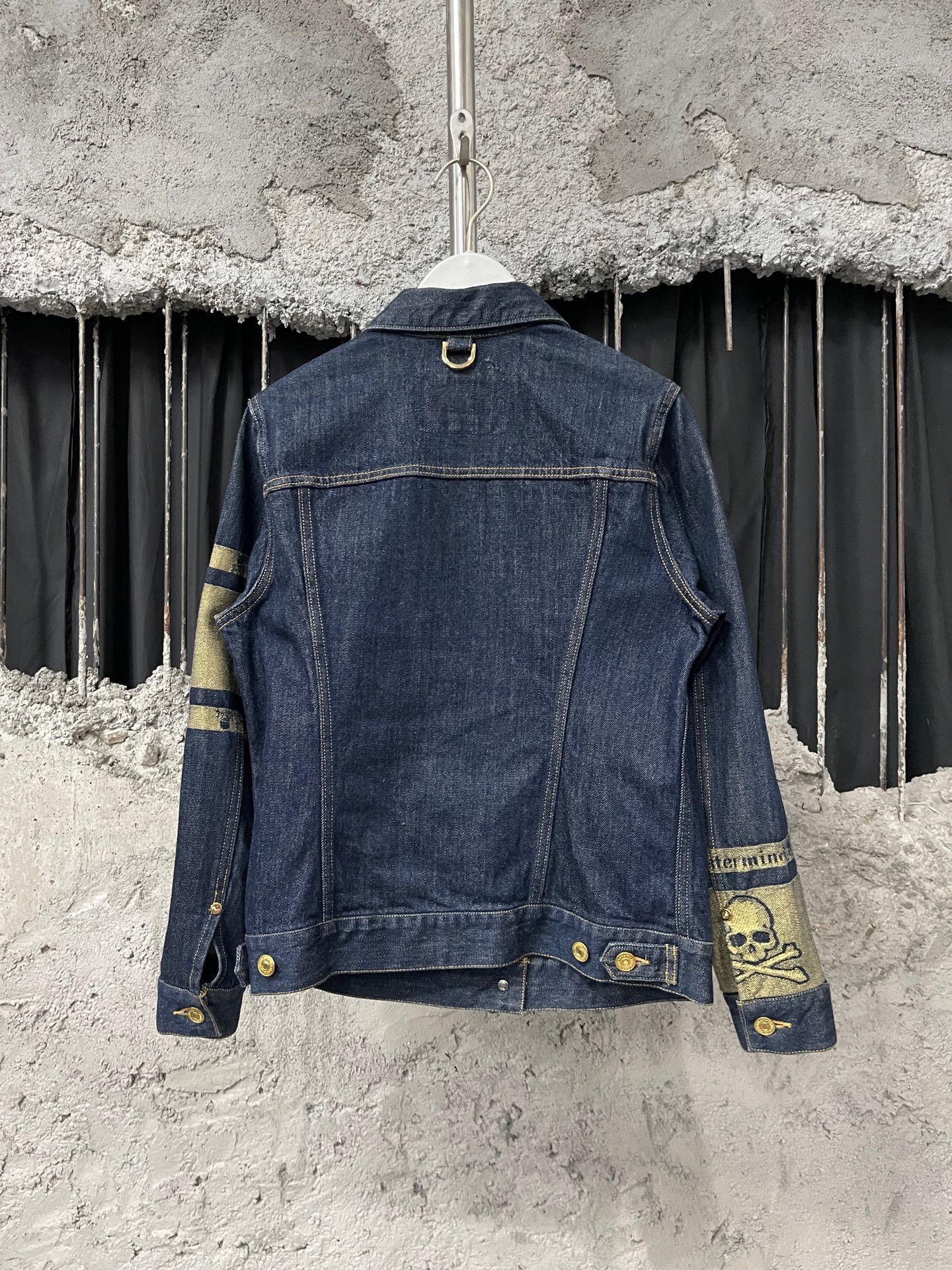 Mastermind Japan Mastermind Japan MMJ Gold Thread Denim Jacket Size US XS / EU 42 / 0 - 2 Thumbnail