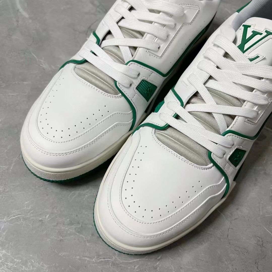 Louis Vuitton Louis Vuitton White Green Trainer Limited Size US 8.5 / EU 41-42 - 4 Thumbnail