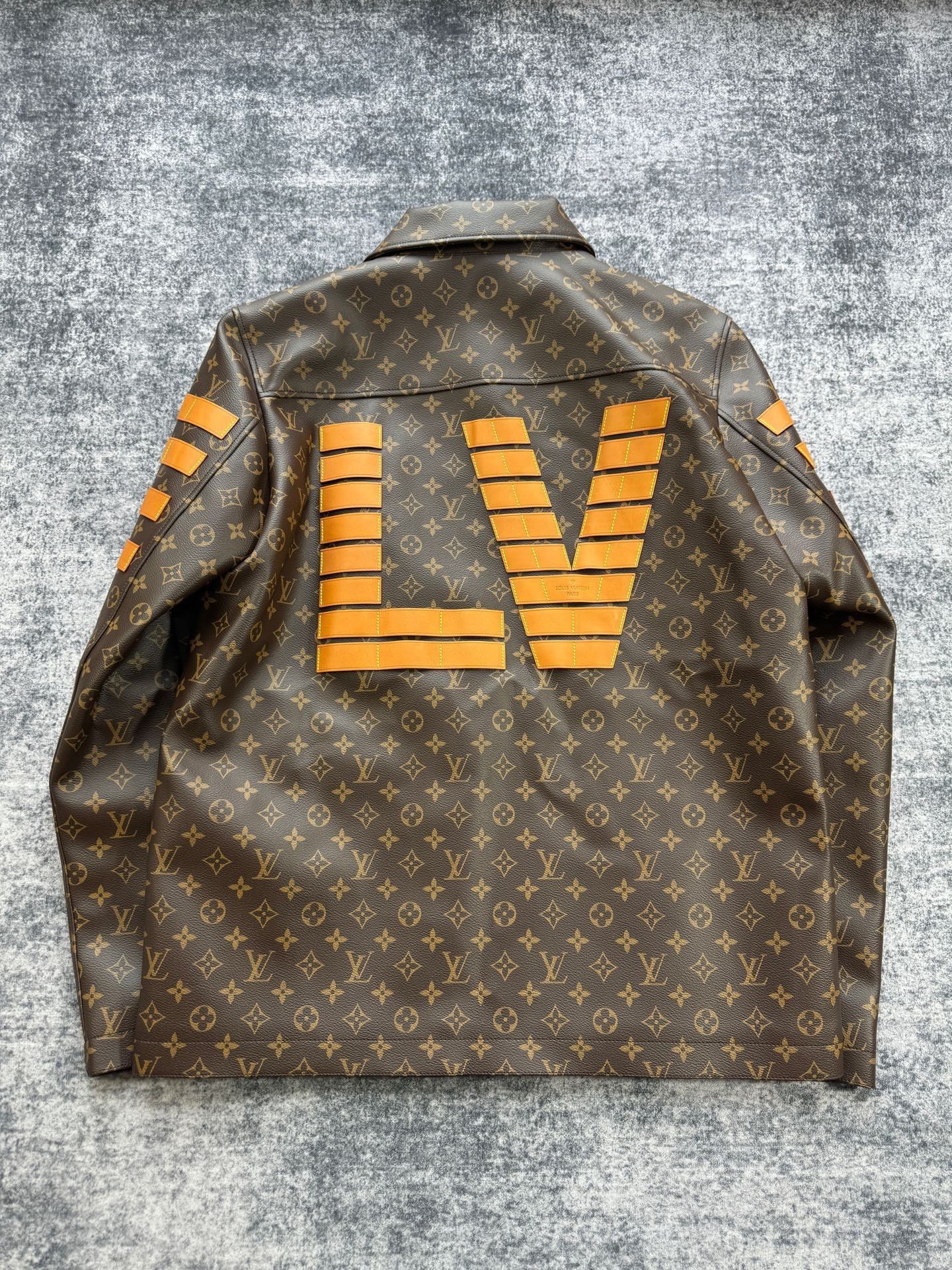 Louis Vuitton Louis Vuitton Nigo2 All-Over Print Leather Jacket Size US L / EU 52-54 / 3 - 2 Thumbnail