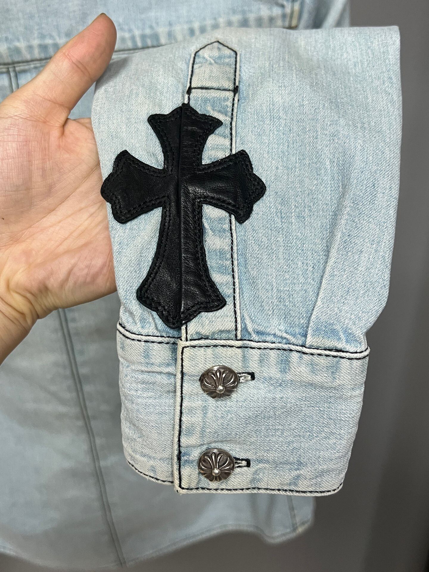Chrome Hearts Chrome Hearts Leather Patch Cross Denim Shirt Size US S / EU 44-46 / 1 - 4 Thumbnail
