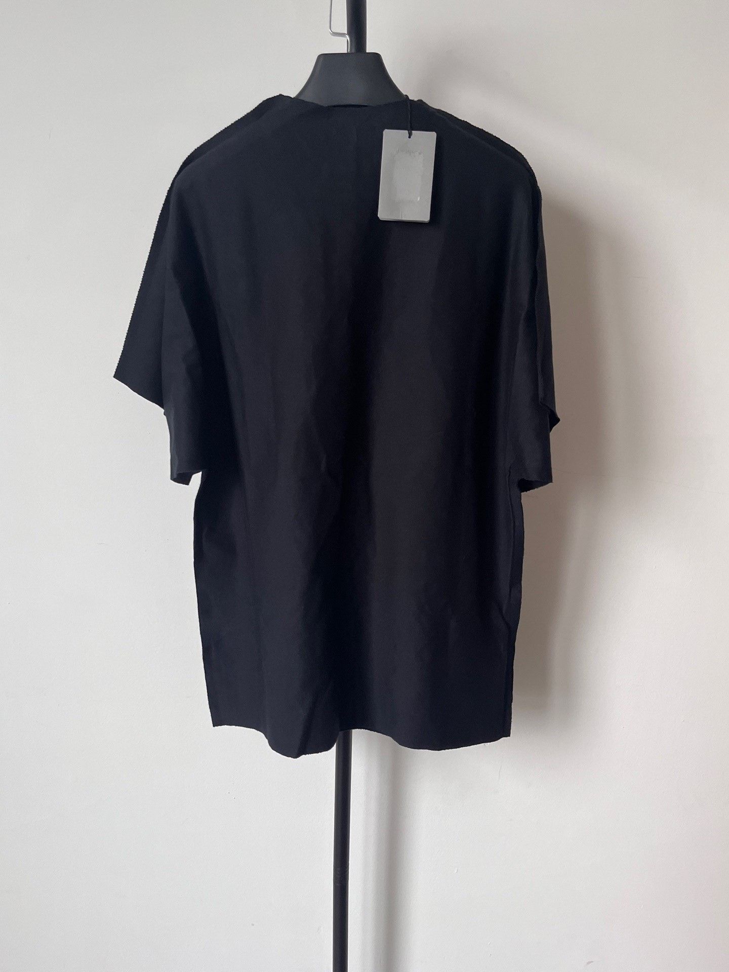 Balenciaga Balenciaga Solid Logo Loose Crewneck T-shirt Size US S / EU 44-46 / 1 - 2 Thumbnail
