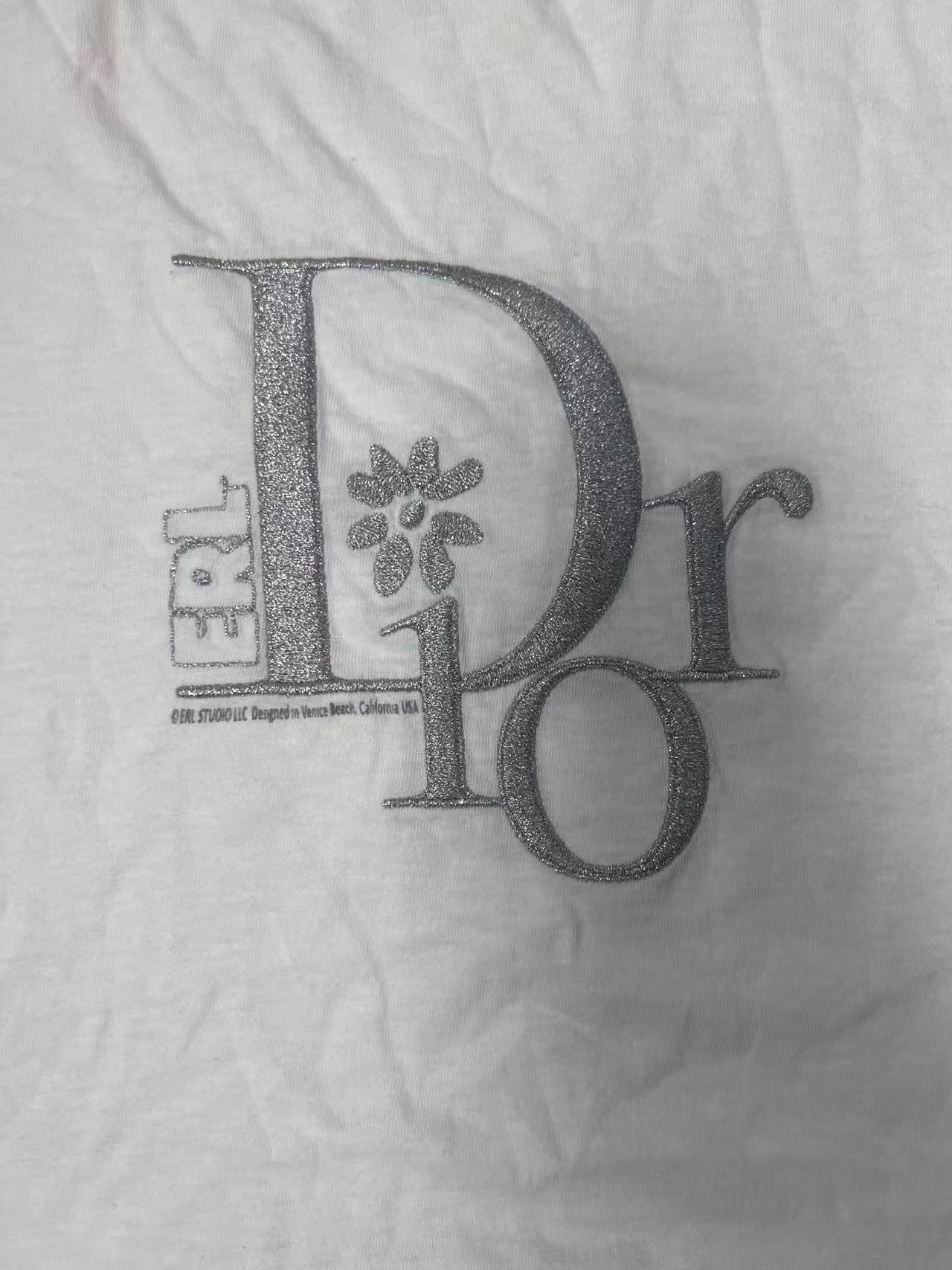 Dior DIOR Distressed Logo Embroidered Crewneck T-shirt Size US M / EU 48-50 / 2 - 3 Thumbnail