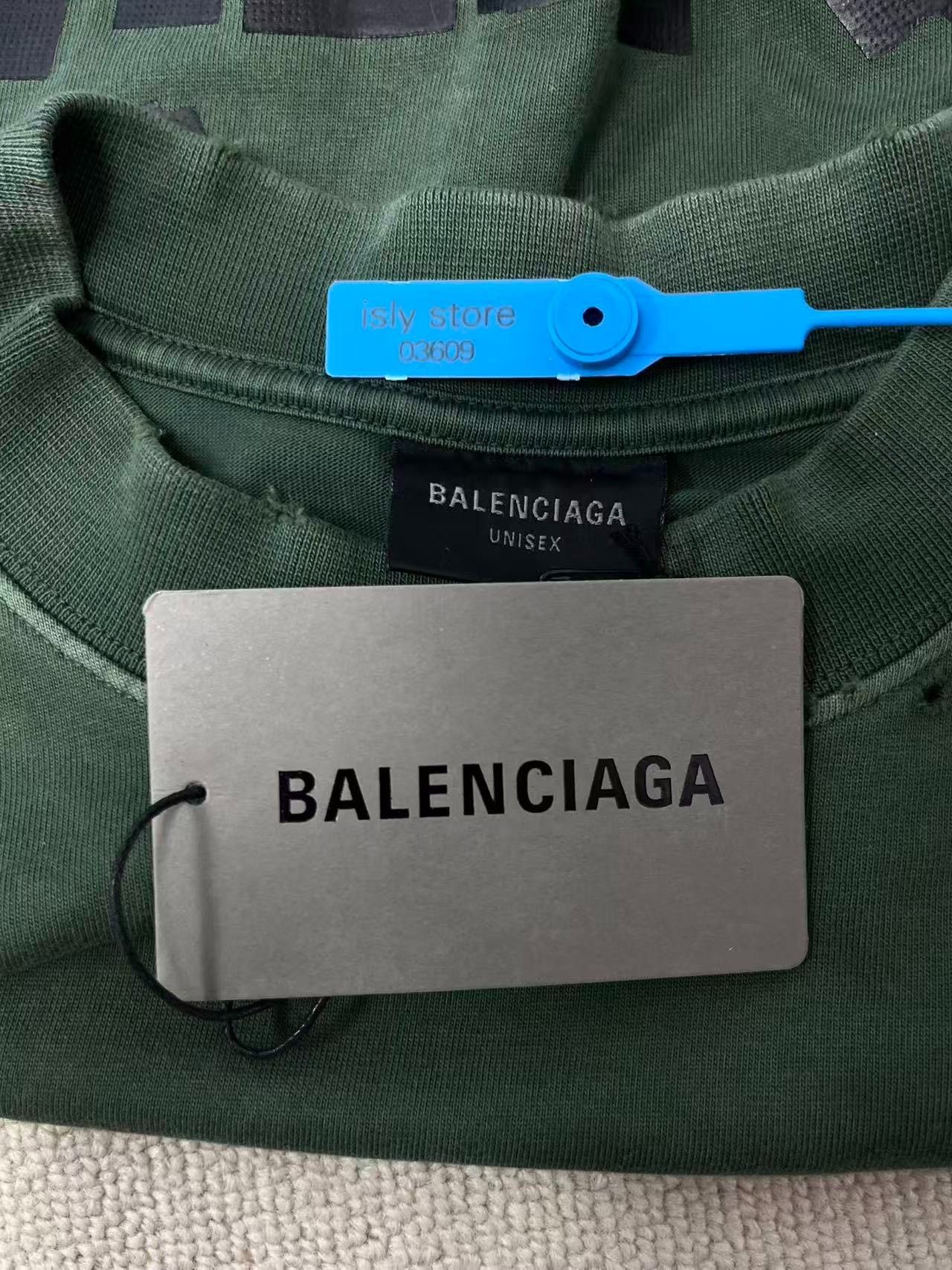 Balenciaga Balenciaga Logo Print Crewneck T-Shirt Size US S / EU 44-46 / 1 - 5 Thumbnail