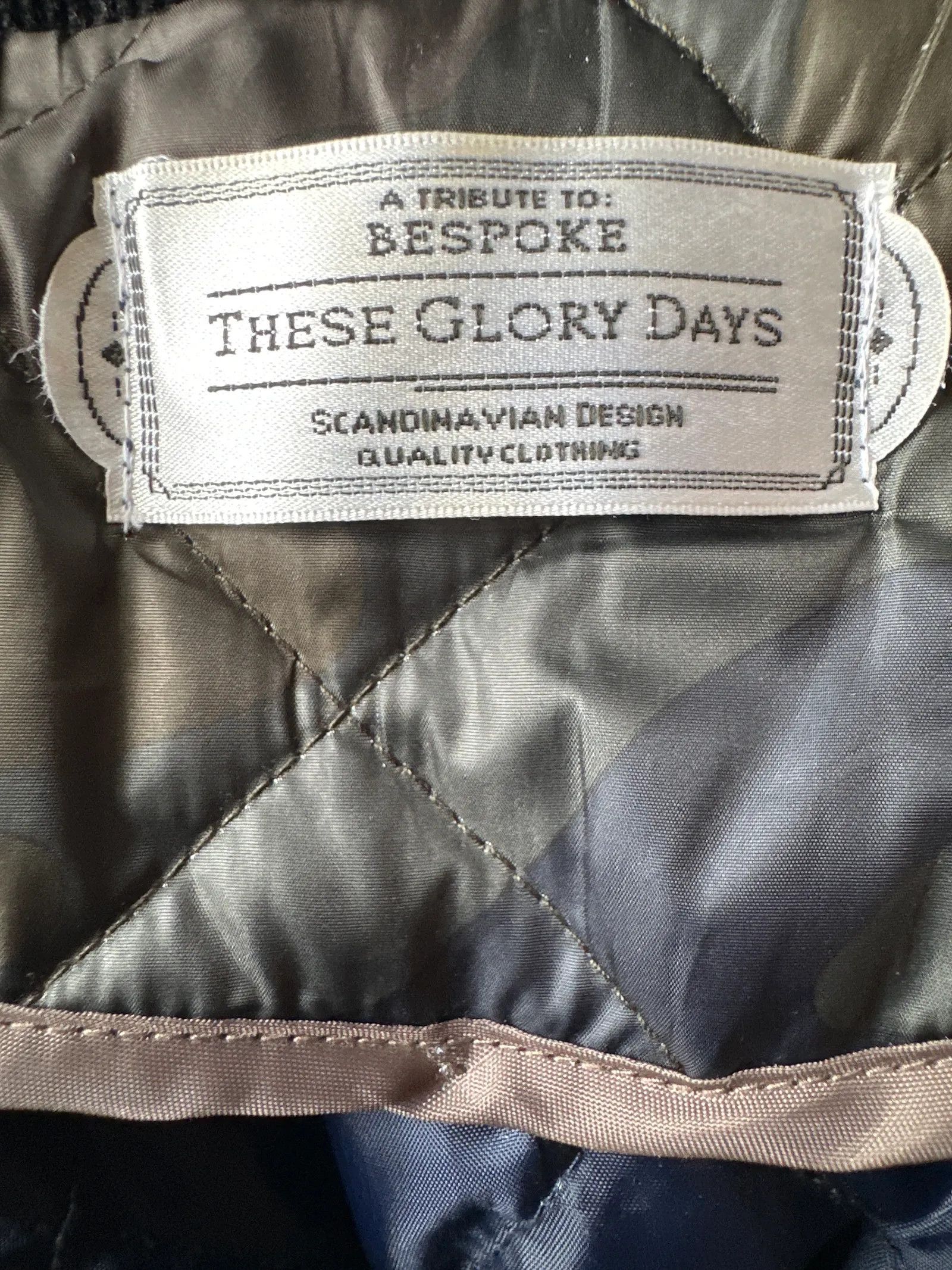 These Glory Days These Glory Days Quiltad kamouflage jacka Jacket Size US S / EU 44-46 / 1 - 2 Thumbnail