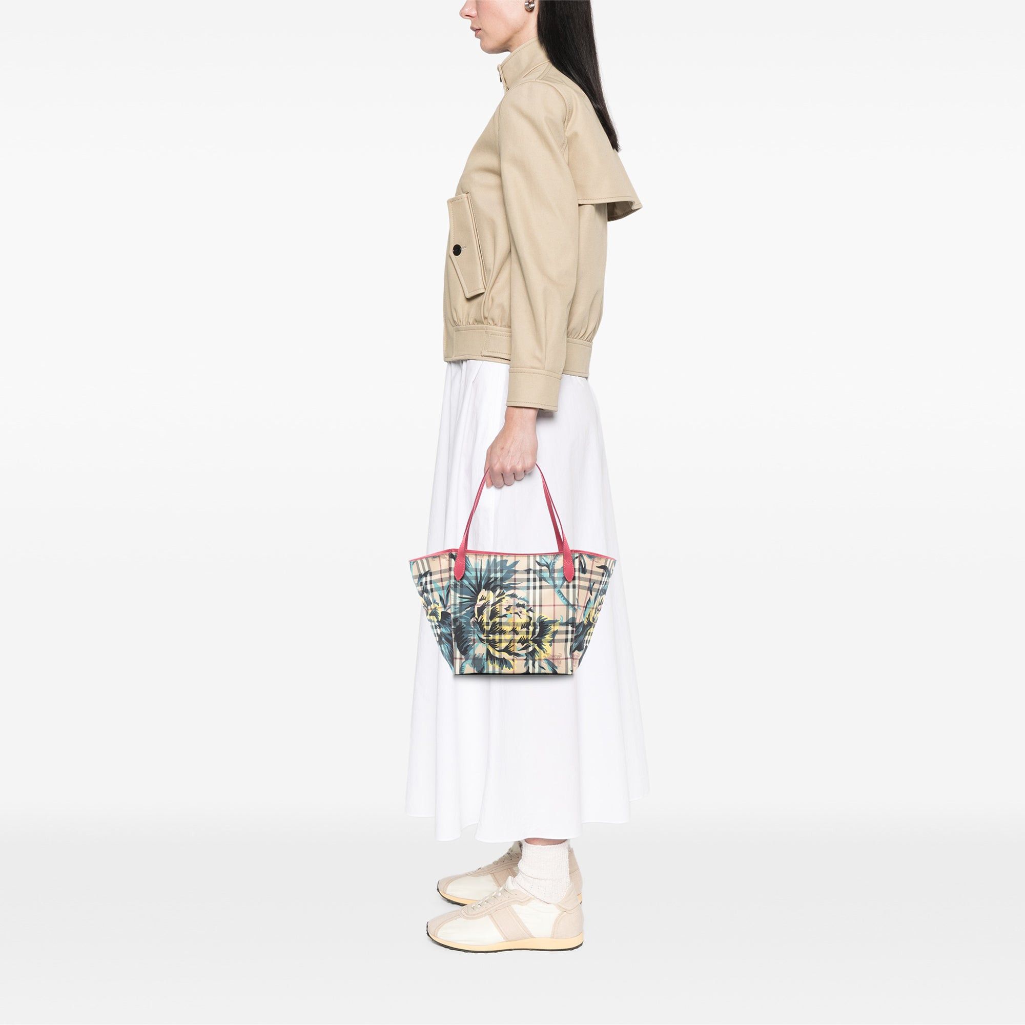 Burberry Small Haymarket Check Floral Print Coated Canvas Canterbury Tote Size ONE SIZE - 7 Thumbnail