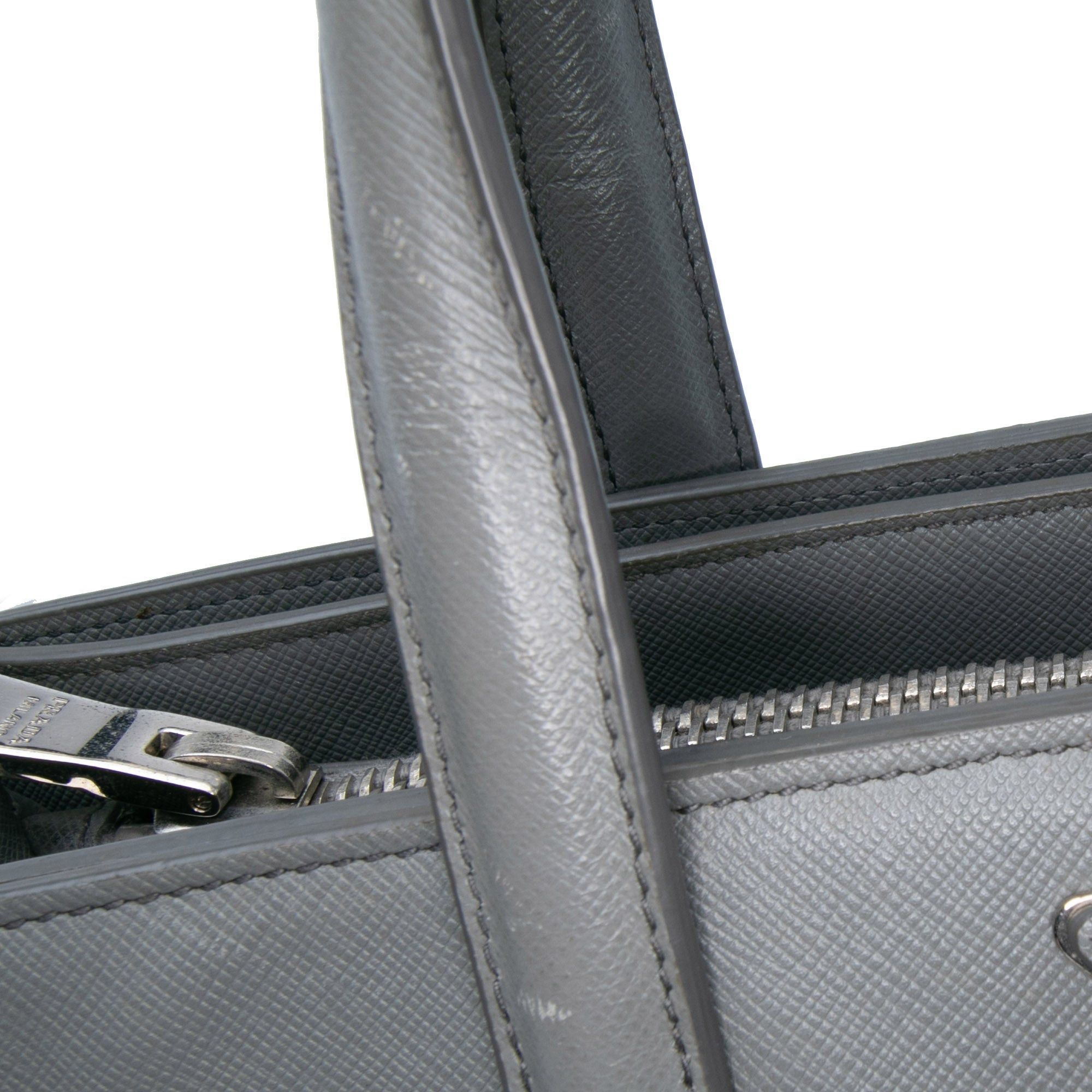 Prada Saffiano Soft Triple Pocket Tote Size ONE SIZE - 10 Thumbnail