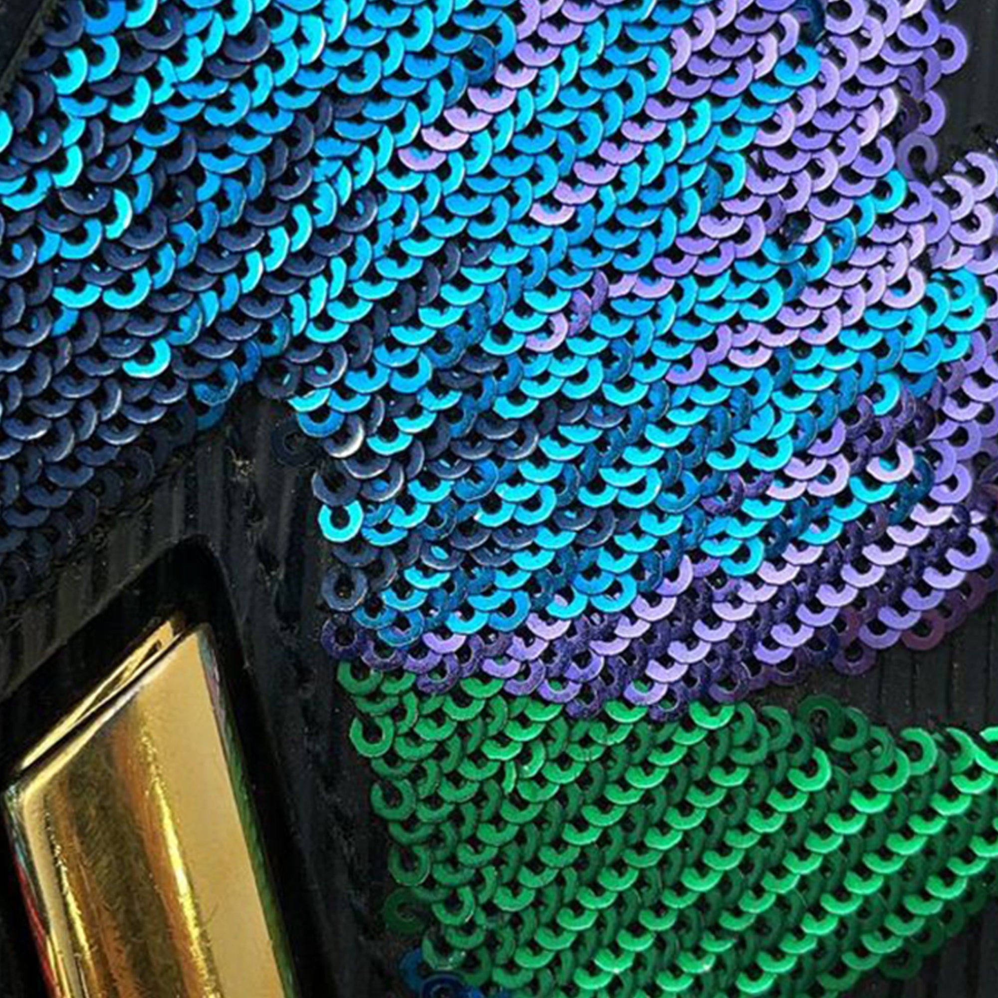 Epi Sequin Bird Twist Wallet On Chain