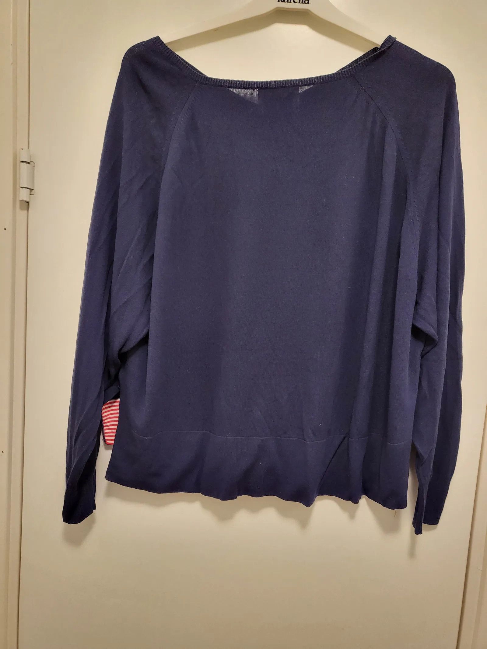 Acne Studios Acne Studios Once v-neck rayon Sweater Size S / US 4 / IT 40 - 4 Thumbnail