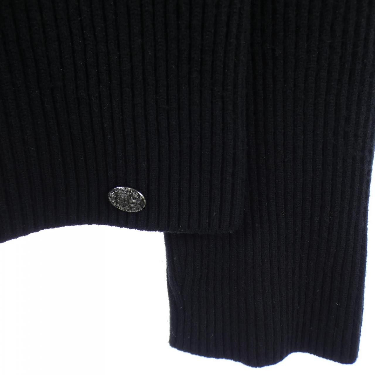 Chanel Chanel Chanel Knit Sweater Textile Tops P59744K07800 DUTY FREE for USA Size ONE SIZE - 6 Thumbnail