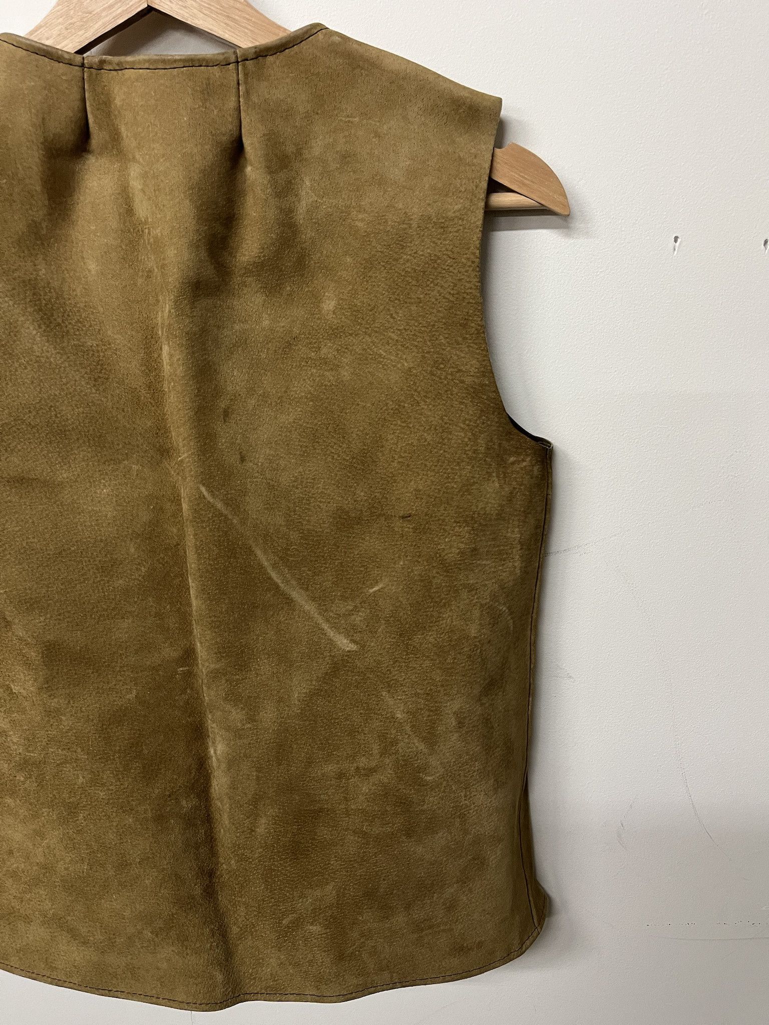Leather × Vintage Vintage 1950s Hand Made Leather Vest Size M/S Size US S / EU 44-46 / 1 - 6 Thumbnail