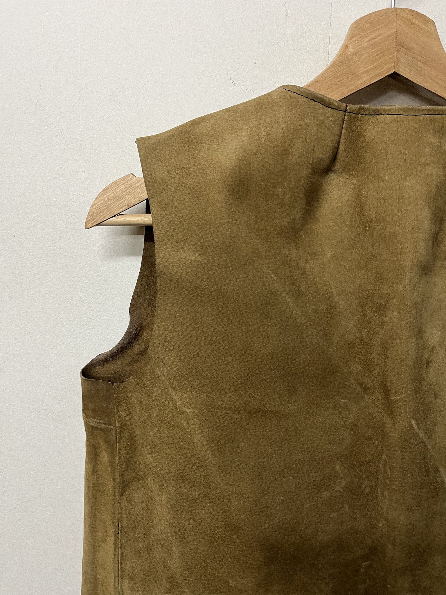 Leather × Vintage Vintage 1950s Hand Made Leather Vest Size M/S Size US S / EU 44-46 / 1 - 5 Thumbnail