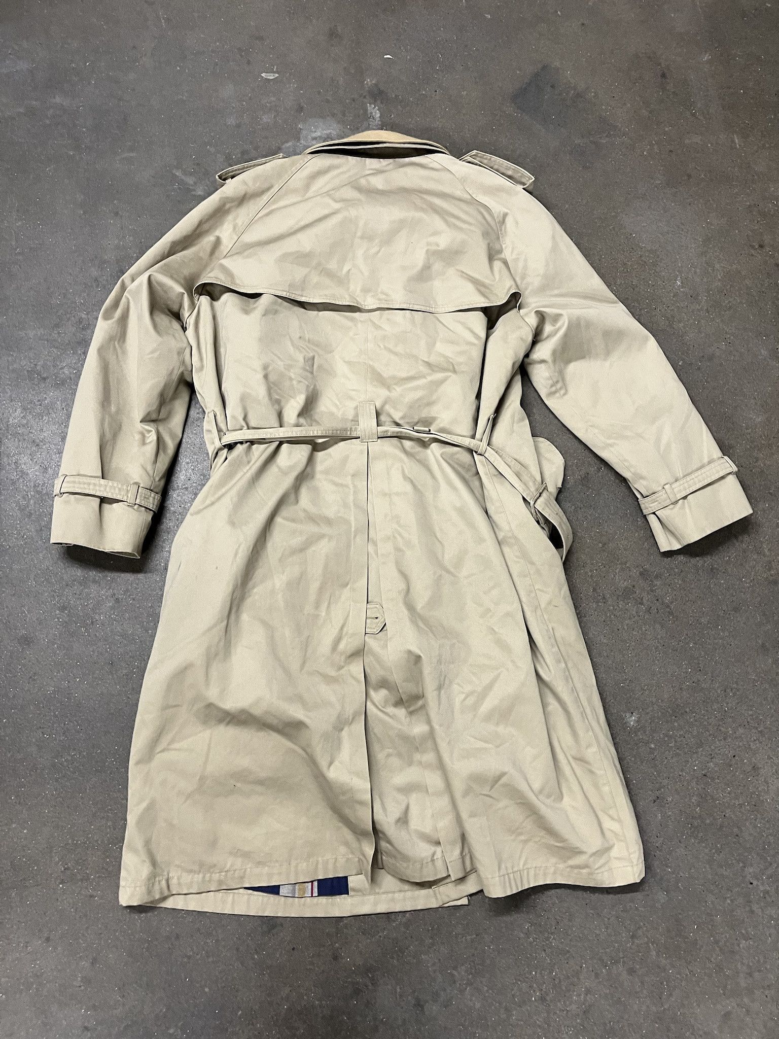 Carhartt × Vintage Vintage Tan Double Breasted Removable Liner Overcoat Size 46 Long Size US L / EU 52-54 / 3 - 4 Thumbnail