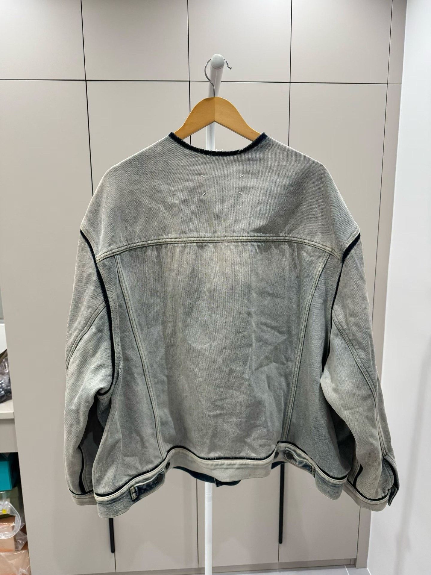 Maison Margiela Maison Margiela Frayed Collarless Jacket Size US XXS / EU 40 - 2 Thumbnail