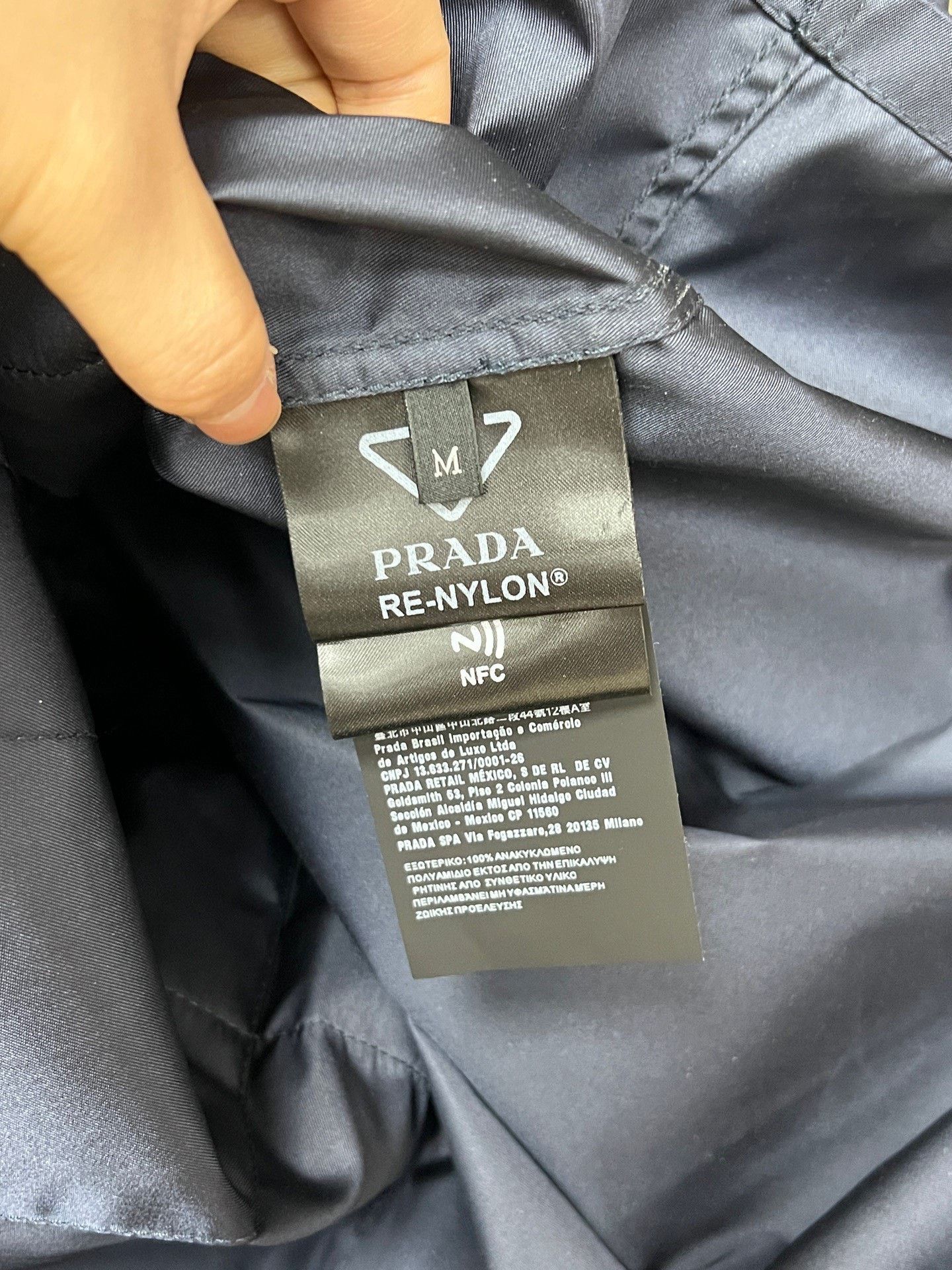 Prada Prada Utility Nylon Short Sleeve Shirt Size US M / EU 48-50 / 2 - 4 Thumbnail