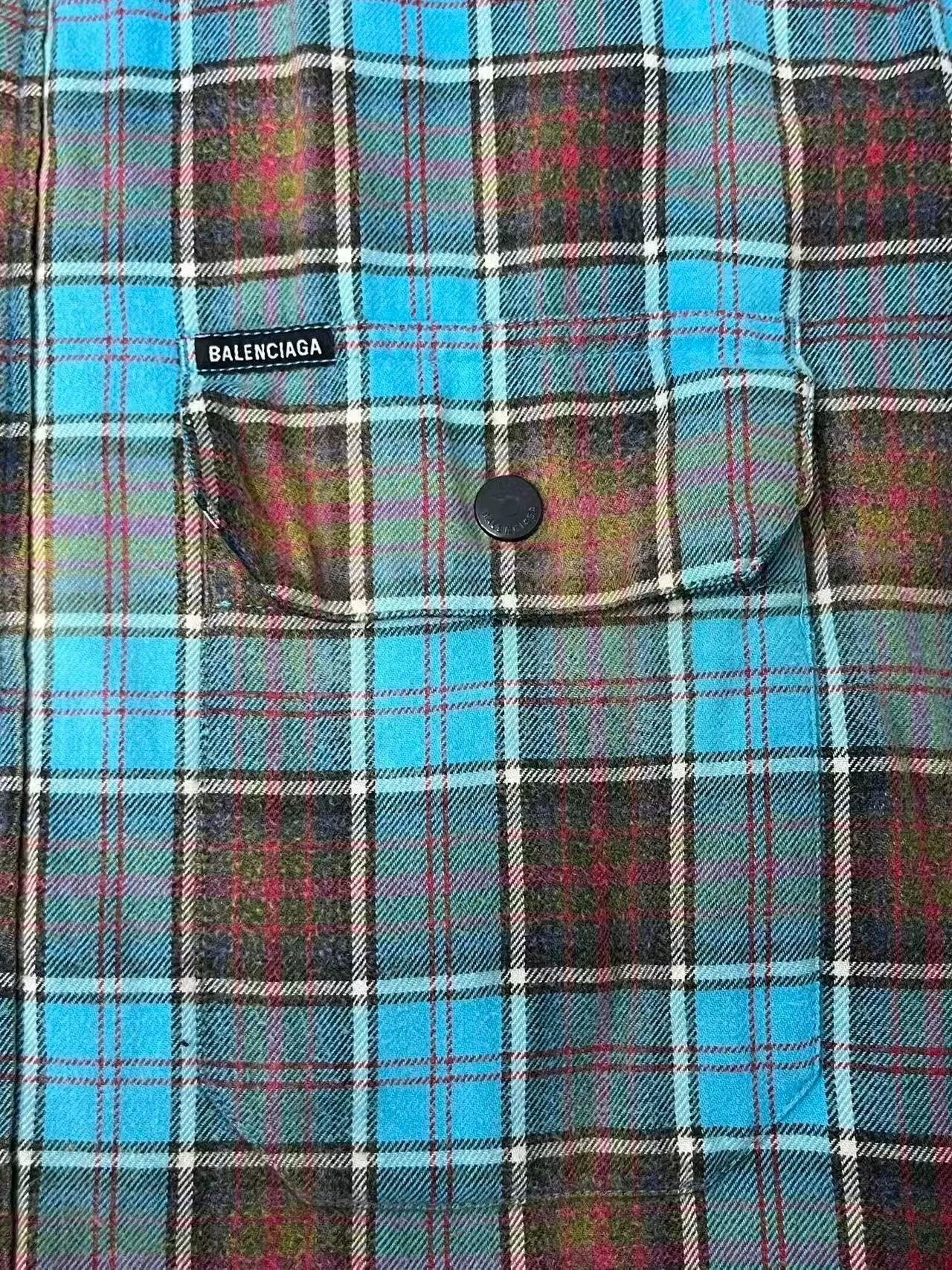 Balenciaga Balenciaga Gradient Plaid Hooded Shirt Women Size S / US 4 / IT 40 - 3 Thumbnail