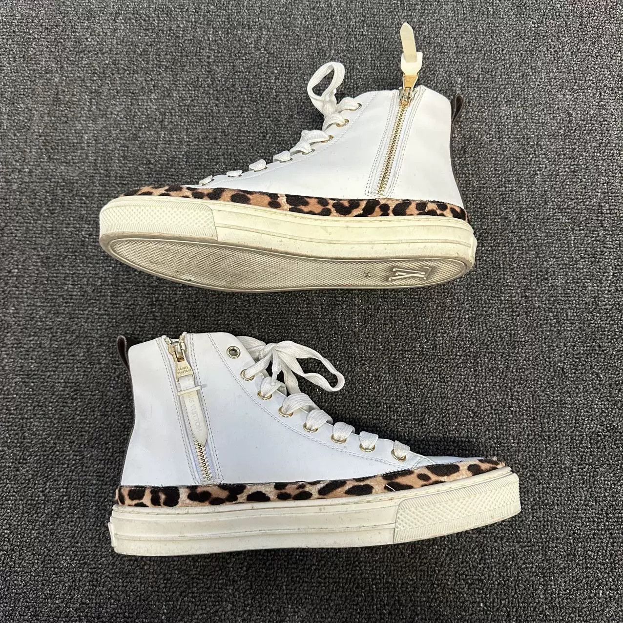 Louis Vuitton Louis Vuitton White Leopard Print Sneakers Size US 5.5 / IT 35.5 - 6 Thumbnail