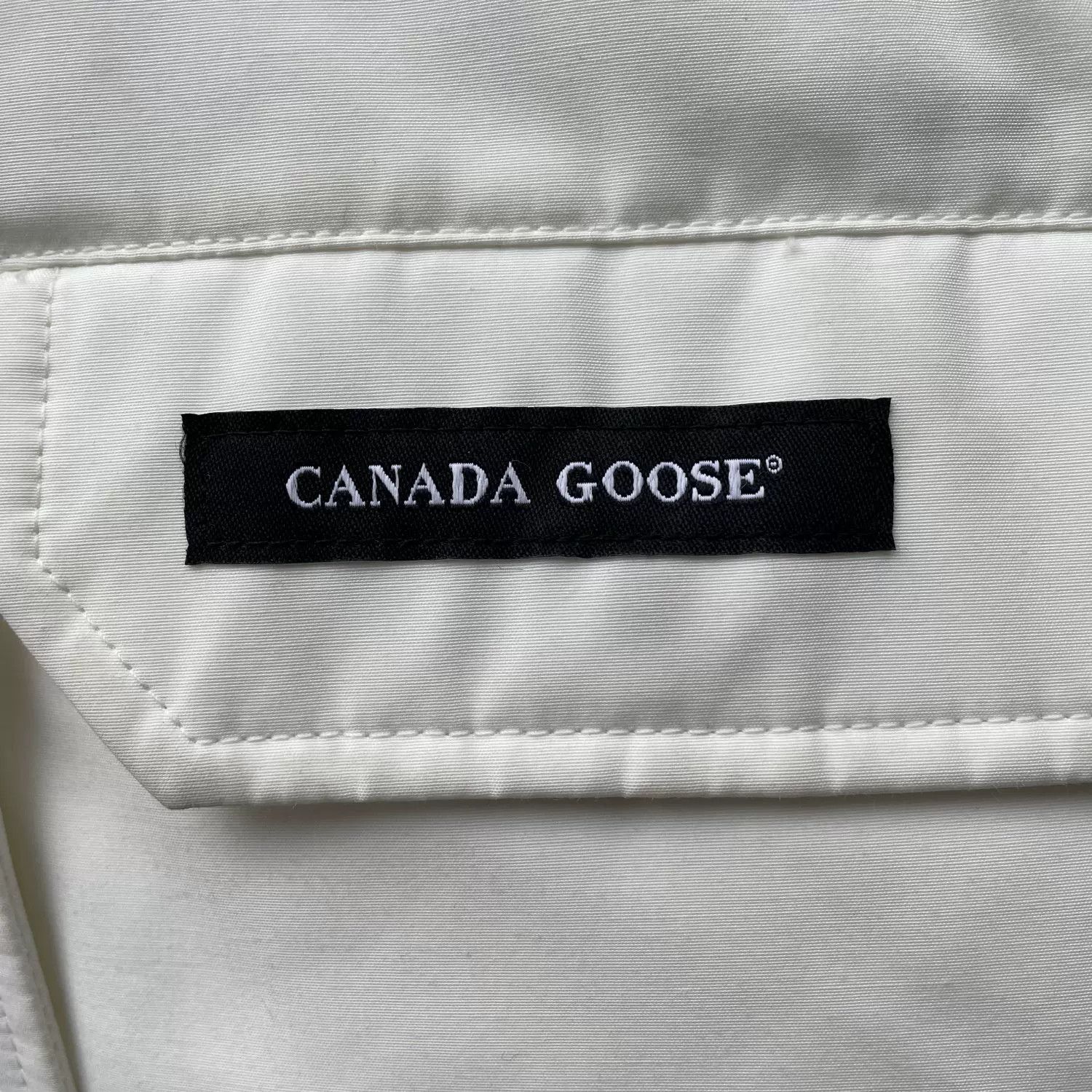 Canada Goose Canada Goose Red Label Hooded Down Jacket Size M / US 6-8 / IT 42-44 - 4 Thumbnail