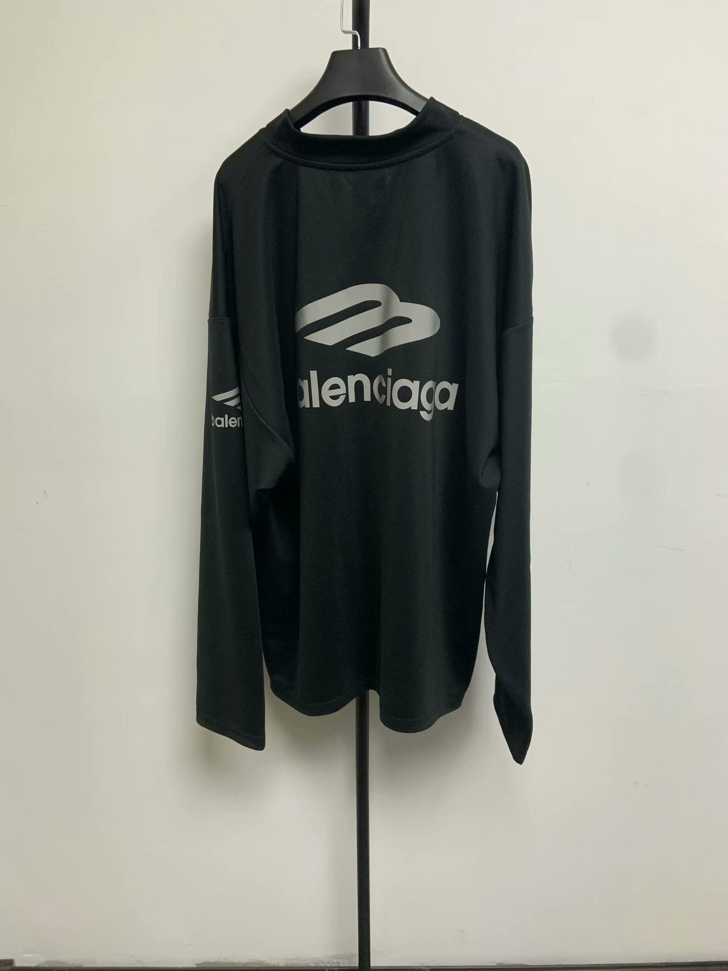 Balenciaga Balenciaga Men's Oversized V-Neck Ski Jacket Size US XXS / EU 40 - 2 Thumbnail