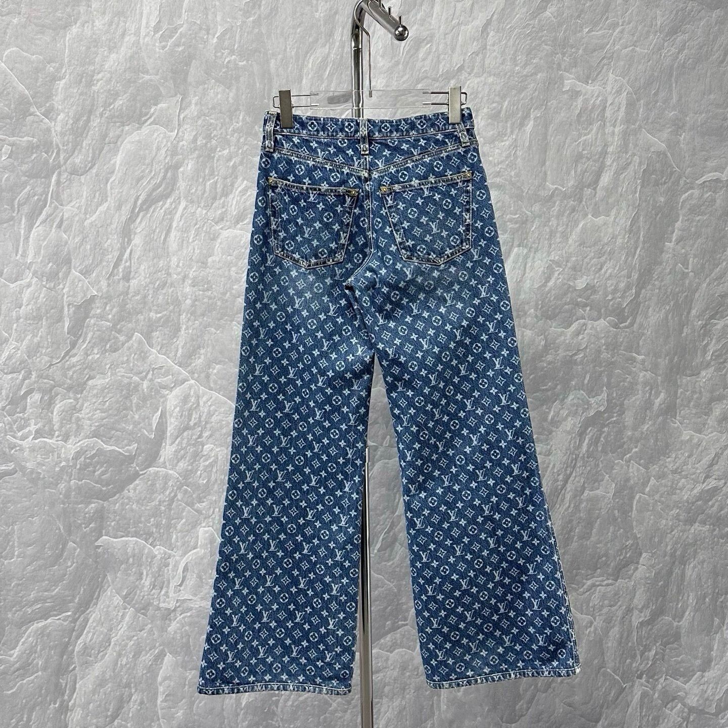 Louis Vuitton Louis Vuitton FW25 Monogram Denim Pants 34 Size US 34 / EU 50 - 5 Thumbnail