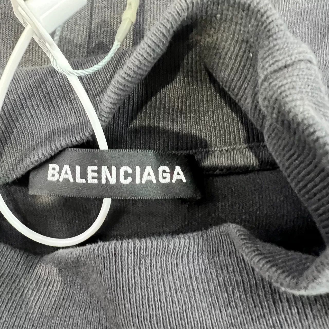 Balenciaga Balenciaga Lock Buckle Flocked Logo Turtleneck Size XS / US 0-2 / IT 36-38 - 4 Thumbnail