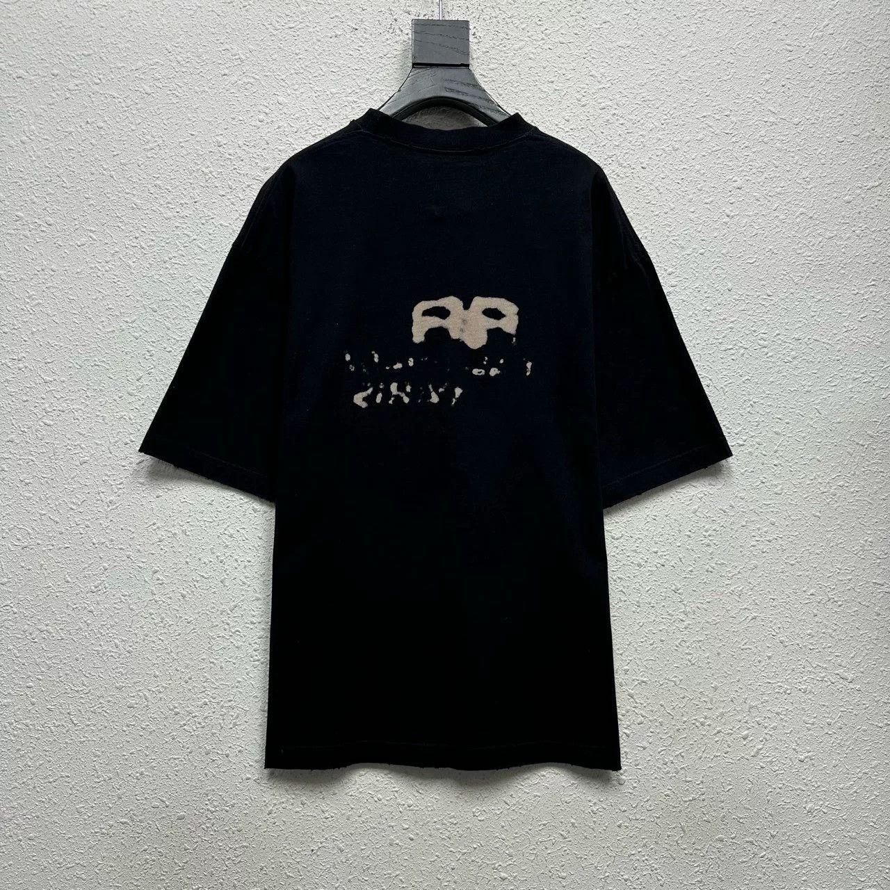 Balenciaga Balenciaga Black Double B Graffiti T-shirt Size US M / EU 48-50 / 2 - 2 Thumbnail