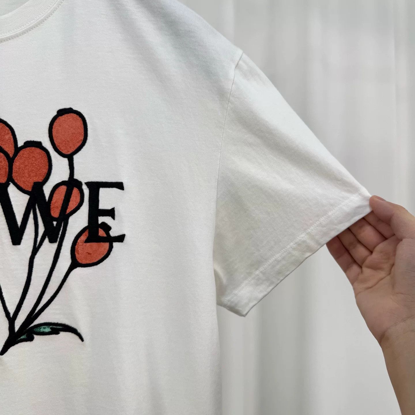 Loewe Loewe Embroidered Letter Short Sleeve Size XS / US 0-2 / IT 36-38 - 4 Thumbnail