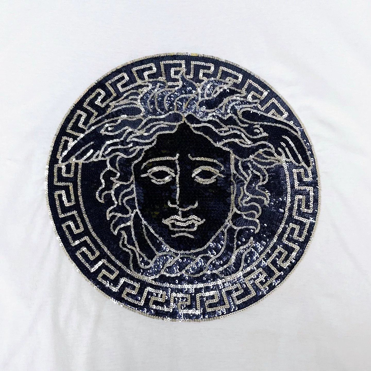 Versace Versace Medusa Logo Sequin Short-Sleeve Tee Size US L / EU 52-54 / 3 - 5 Thumbnail