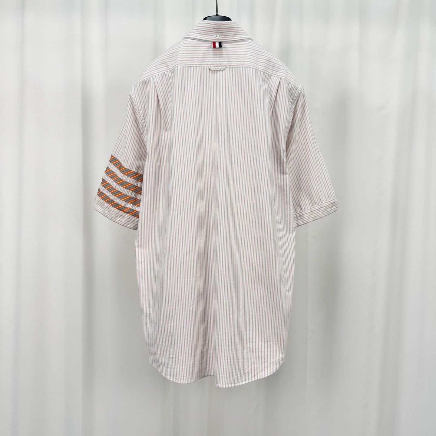 Thom Browne Thom Browne 25SS Striped Four-Bar Short Shirt Size US XL / EU 56 / 4 - 2 Thumbnail
